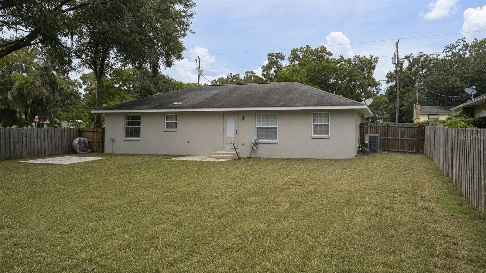Large fenced in back yard - 4188 SE 134TH PL, BELLEVIEW