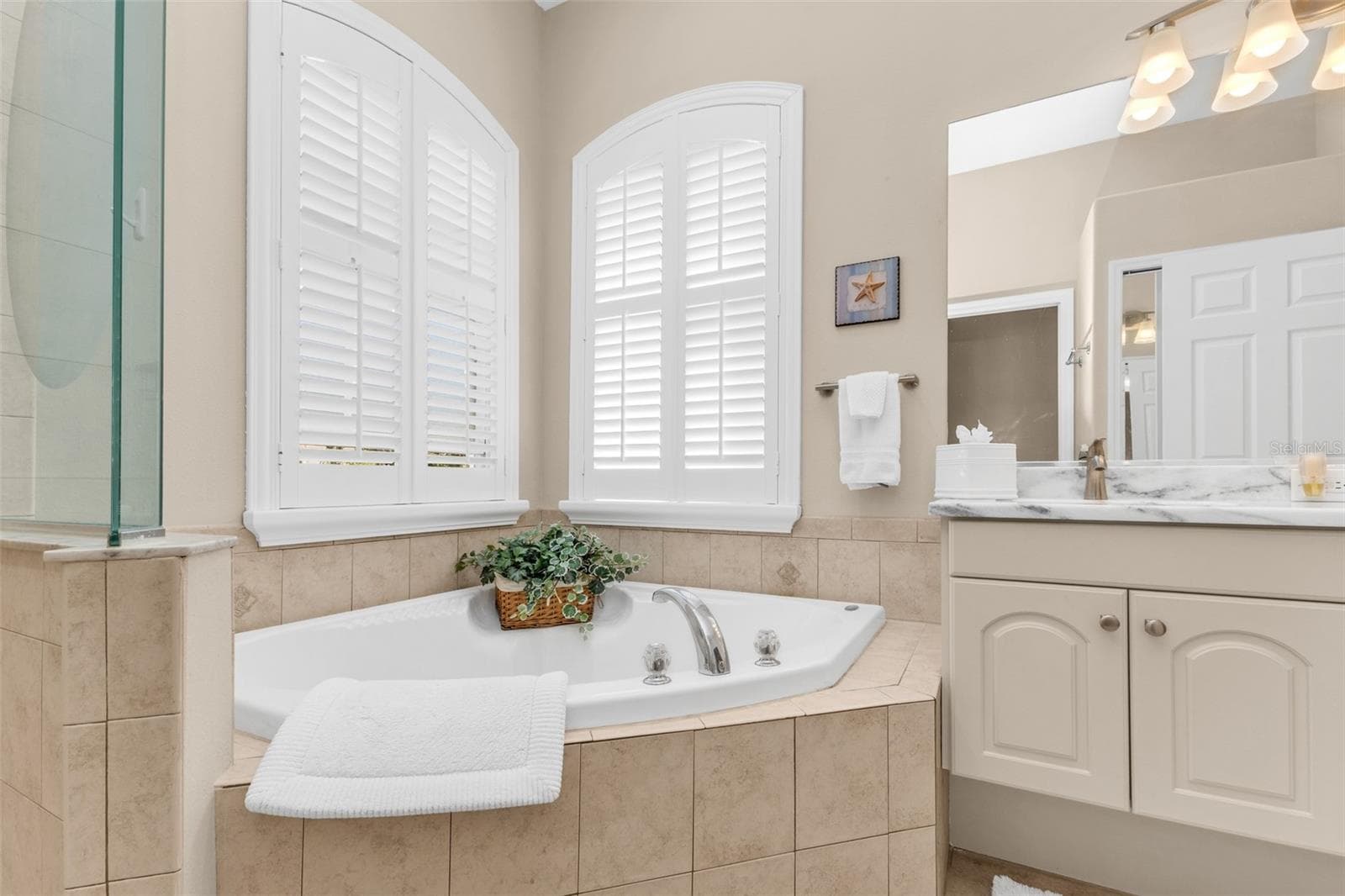 primary bath - 2450 SILVER PALM RD, NORTH PORT