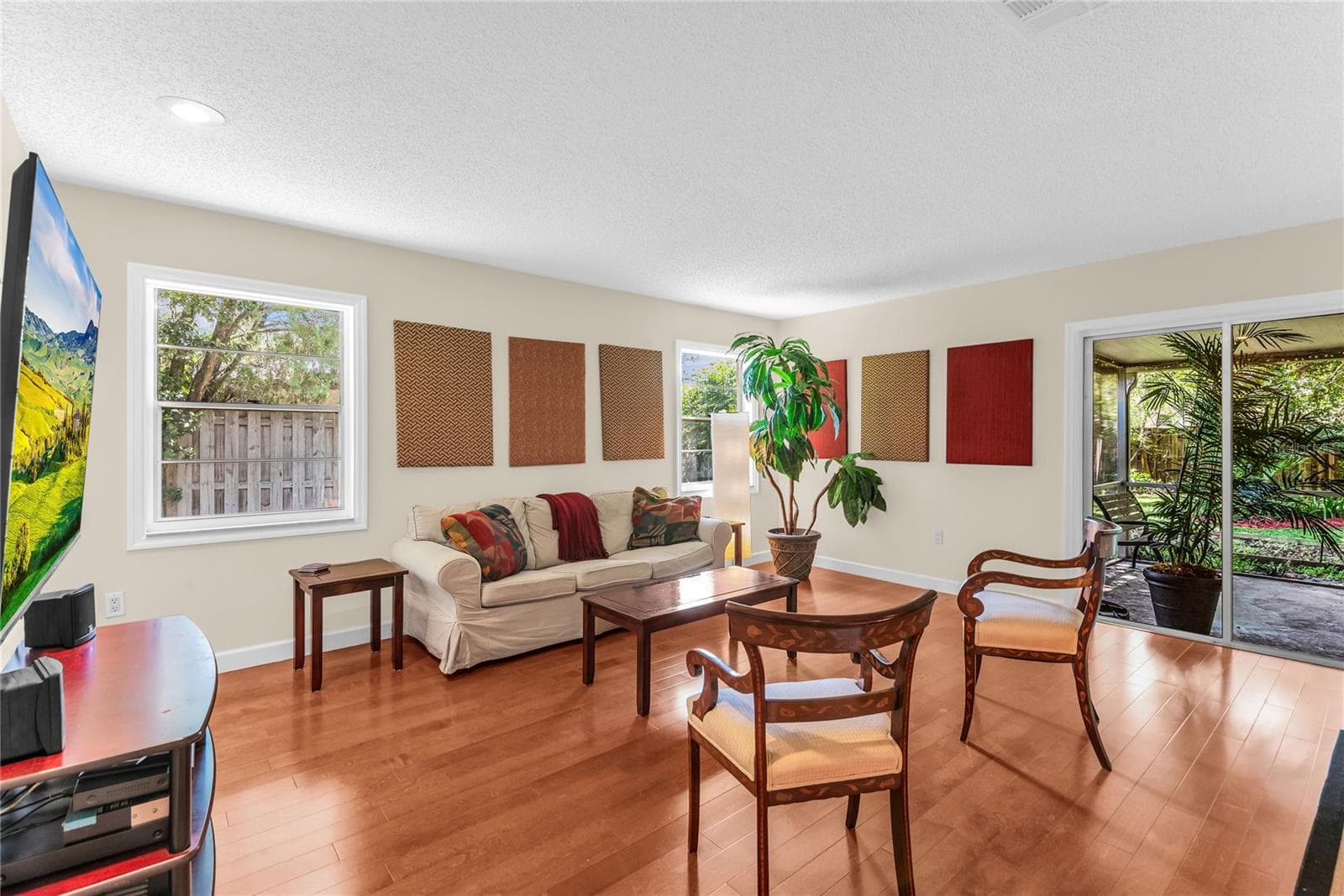 Living Room - 8142 GOLDEN SANDS DR, ORLANDO