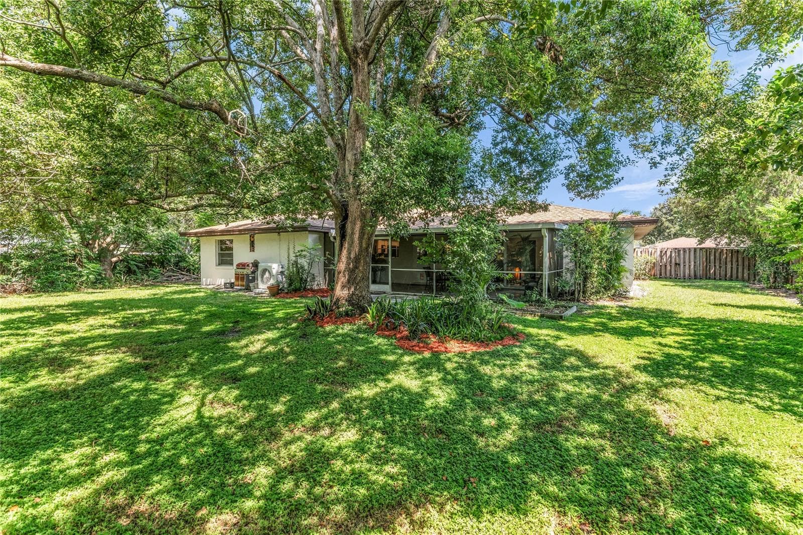 Backyard - 8142 GOLDEN SANDS DR, ORLANDO