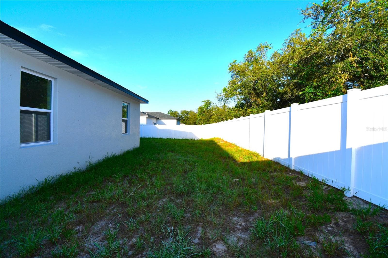 Backyard - 413 ST JOHNS LN, POINCIANA