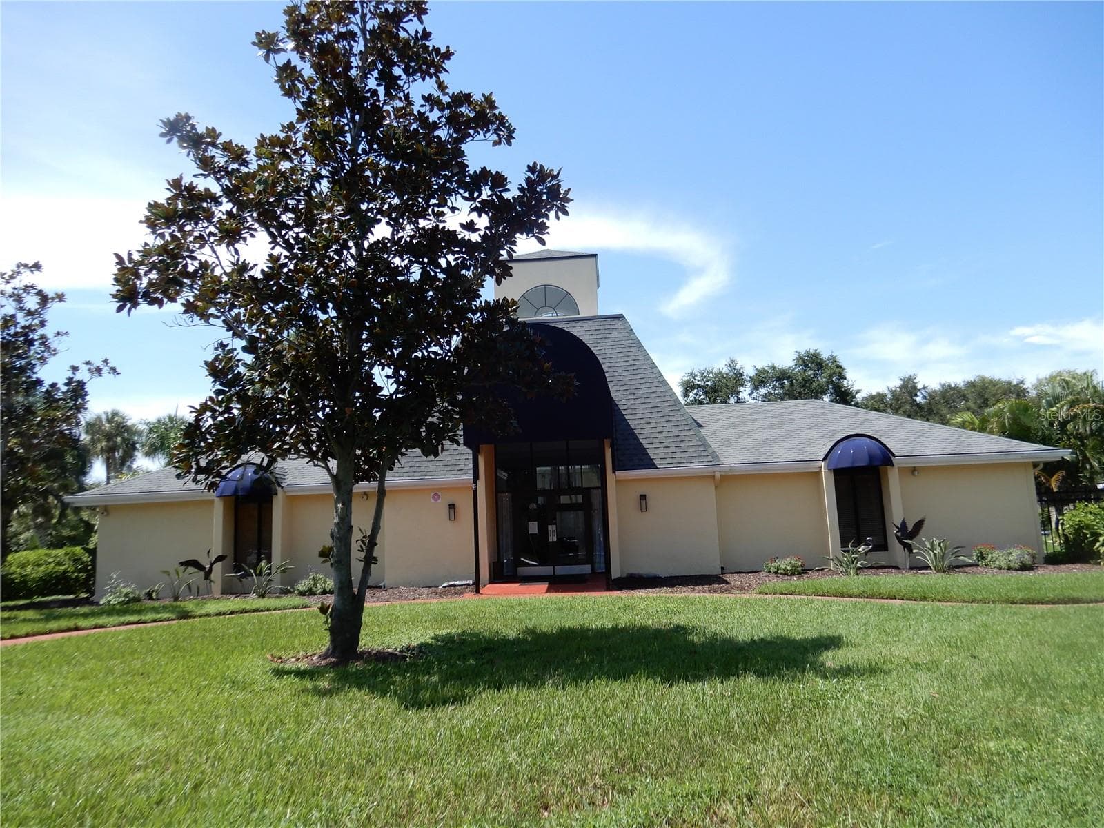 clubhouse - 3001 58TH AVE S #613, ST PETERSBURG