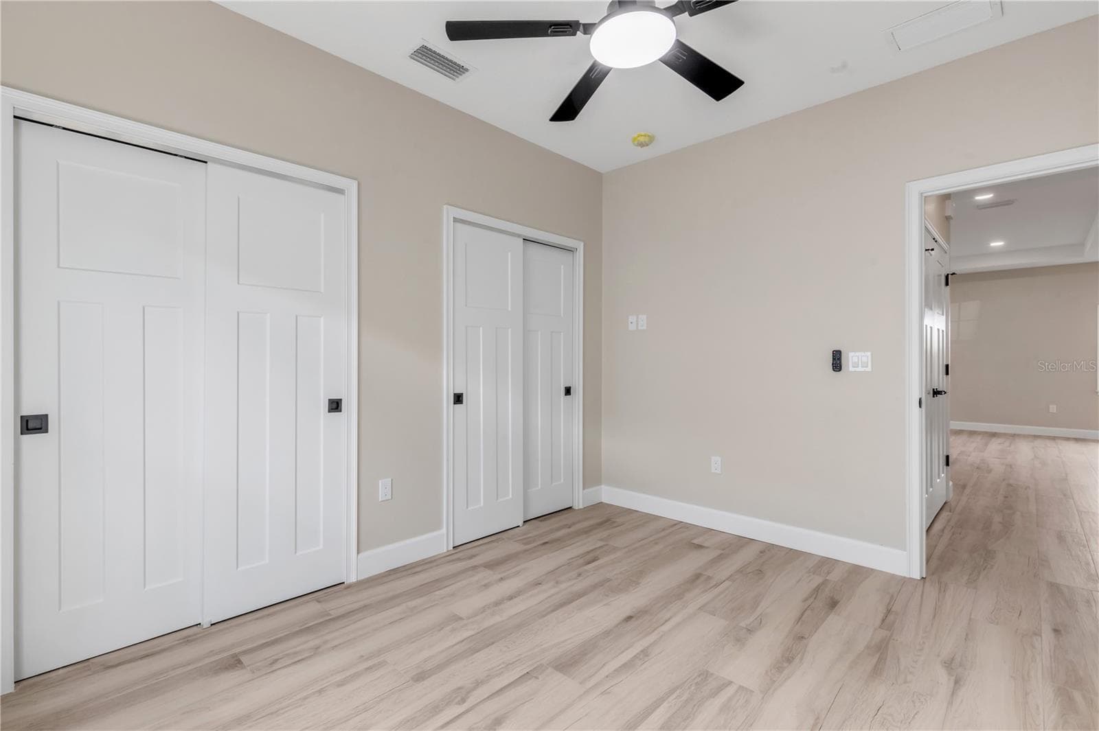 Single Family Residence at 124 INDIAN CREEK RD, OAK HILL, photo 39 of 70