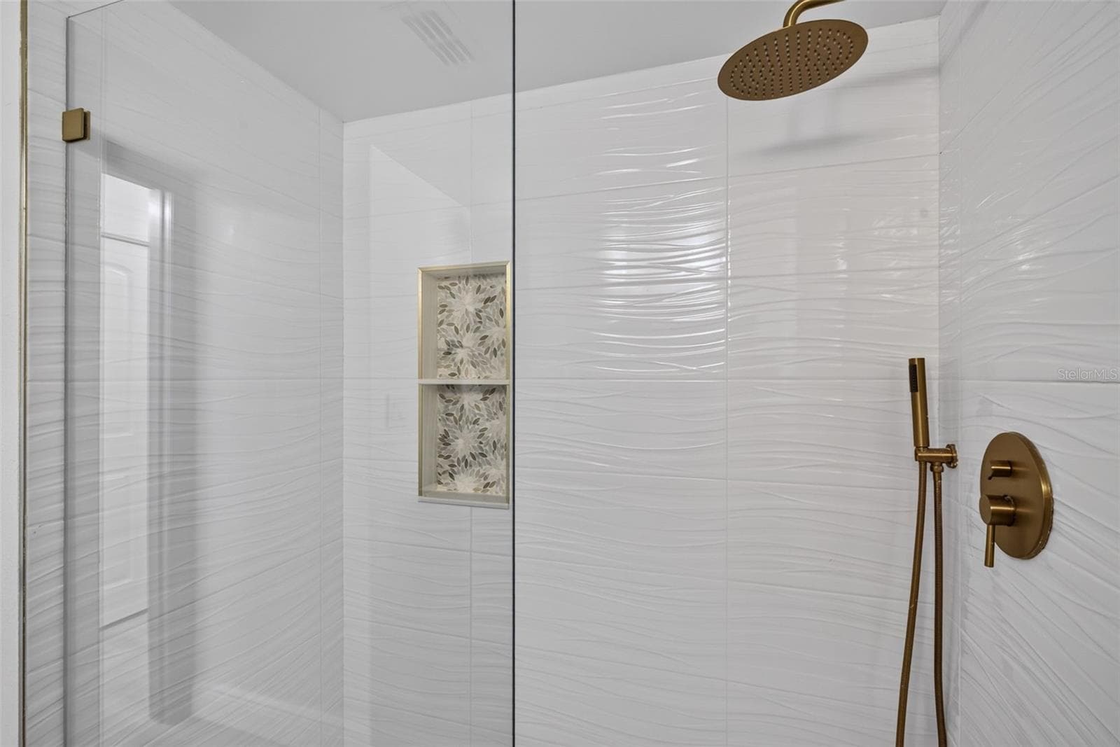 Primary Bathroom - 855 BAYWAY BLVD #503, CLEARWATER BEACH