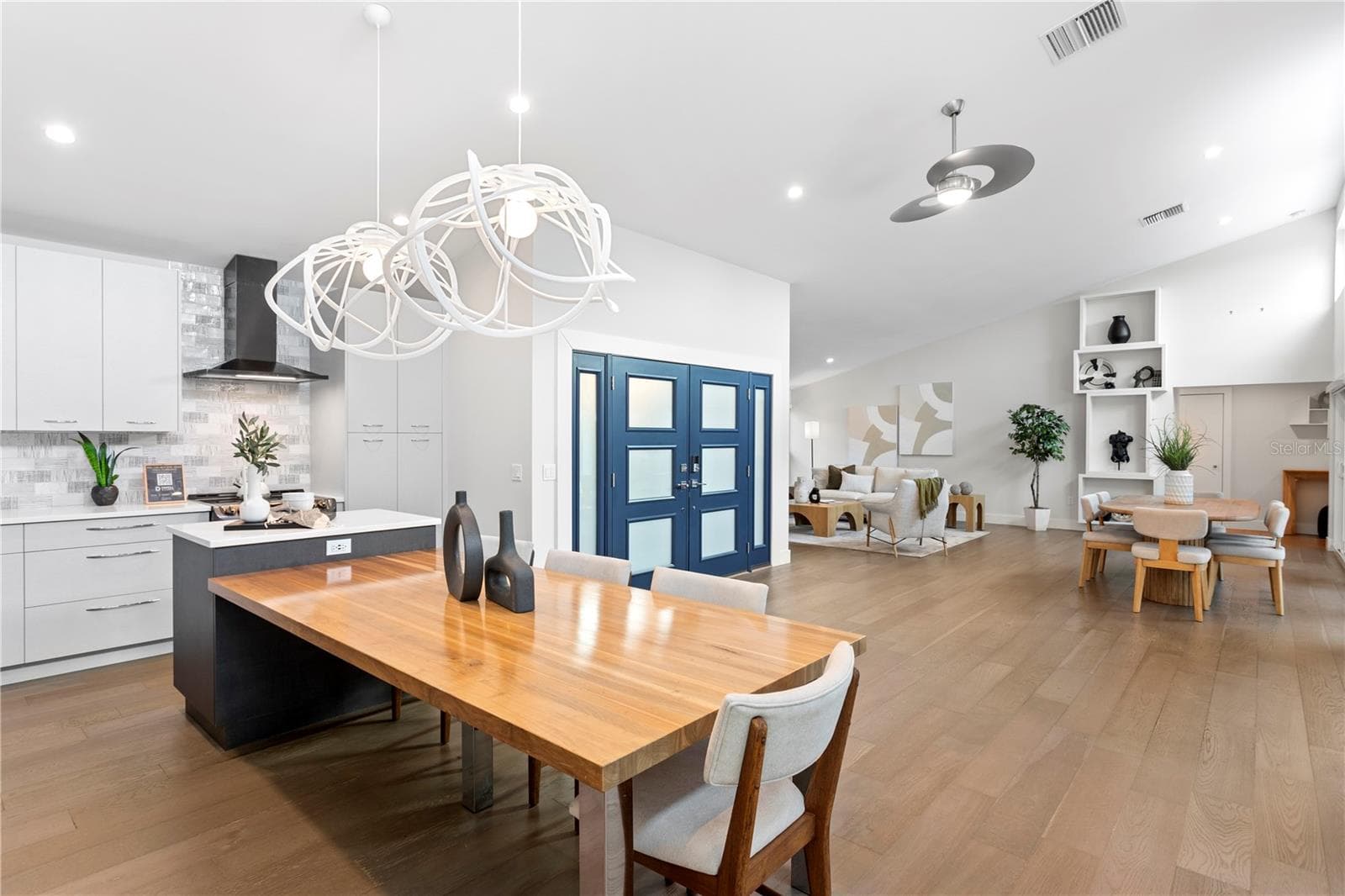 Single Family Residence at 1428 PINE BAY DR, SARASOTA, photo 18 of 99
