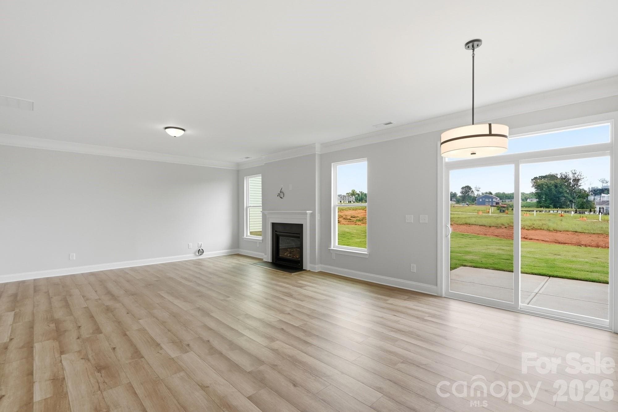 Family Room and breakfast area - 124 Swing Lane, Troutman