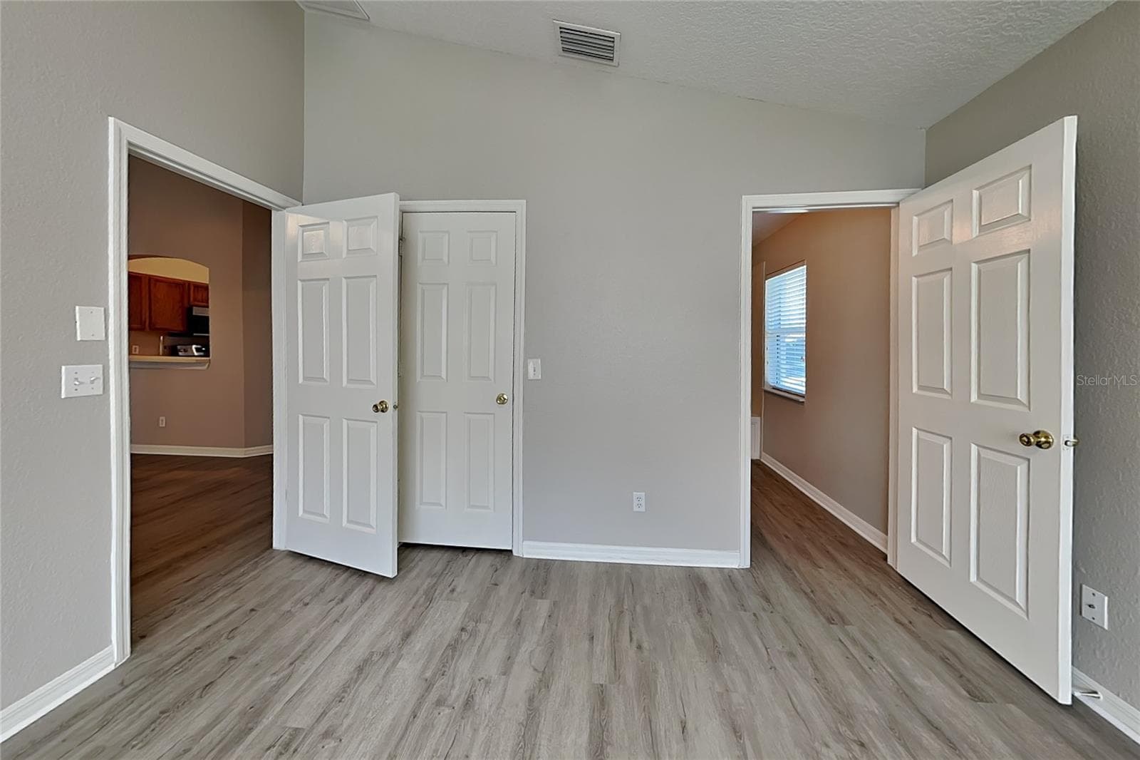 Single Family Residence at WINTER HAVEN, photo 7 of 15