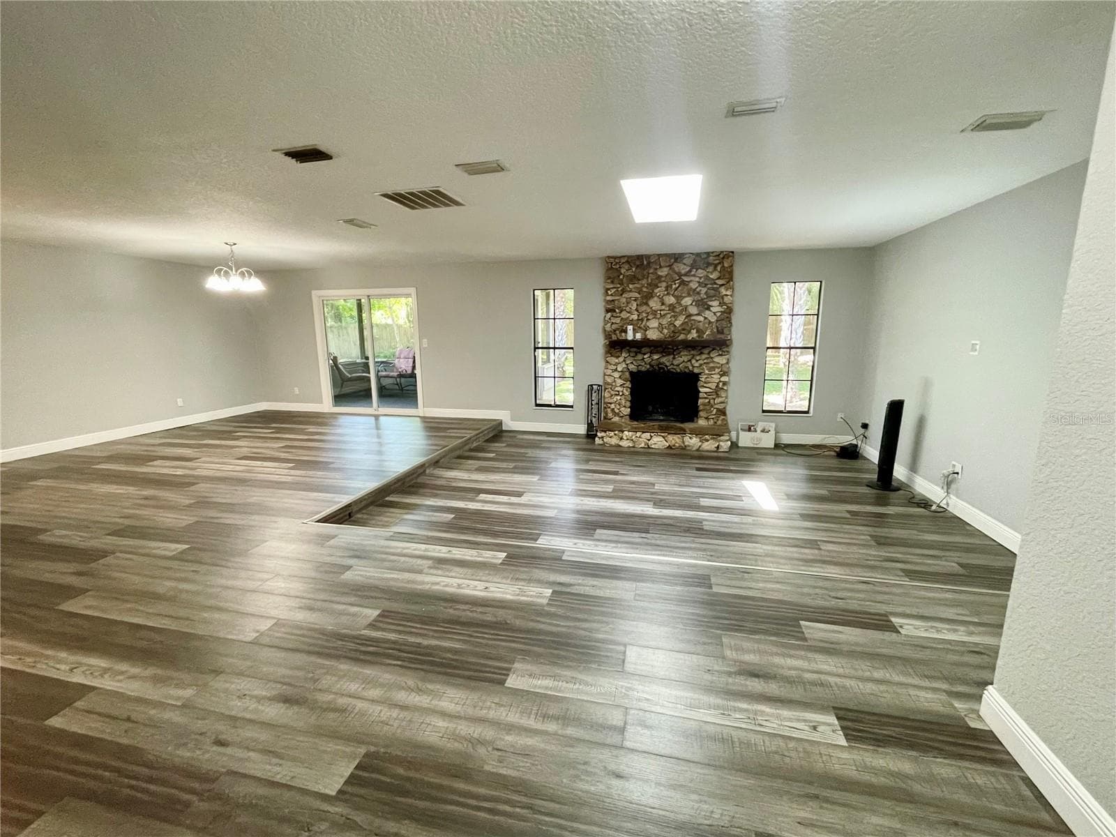 Single Family Residence at 2700 CONCORD RD, DELAND, photo 4 of 44