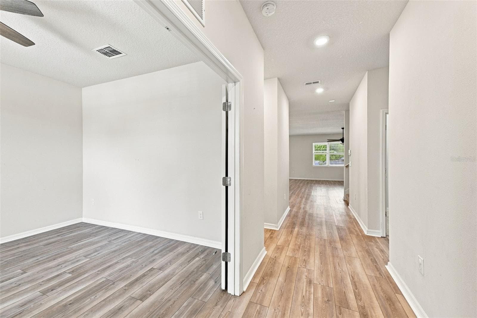 Single Family Residence at 11716 BRIGHTON KNOLL LOOP, RIVERVIEW, photo 7 of 64