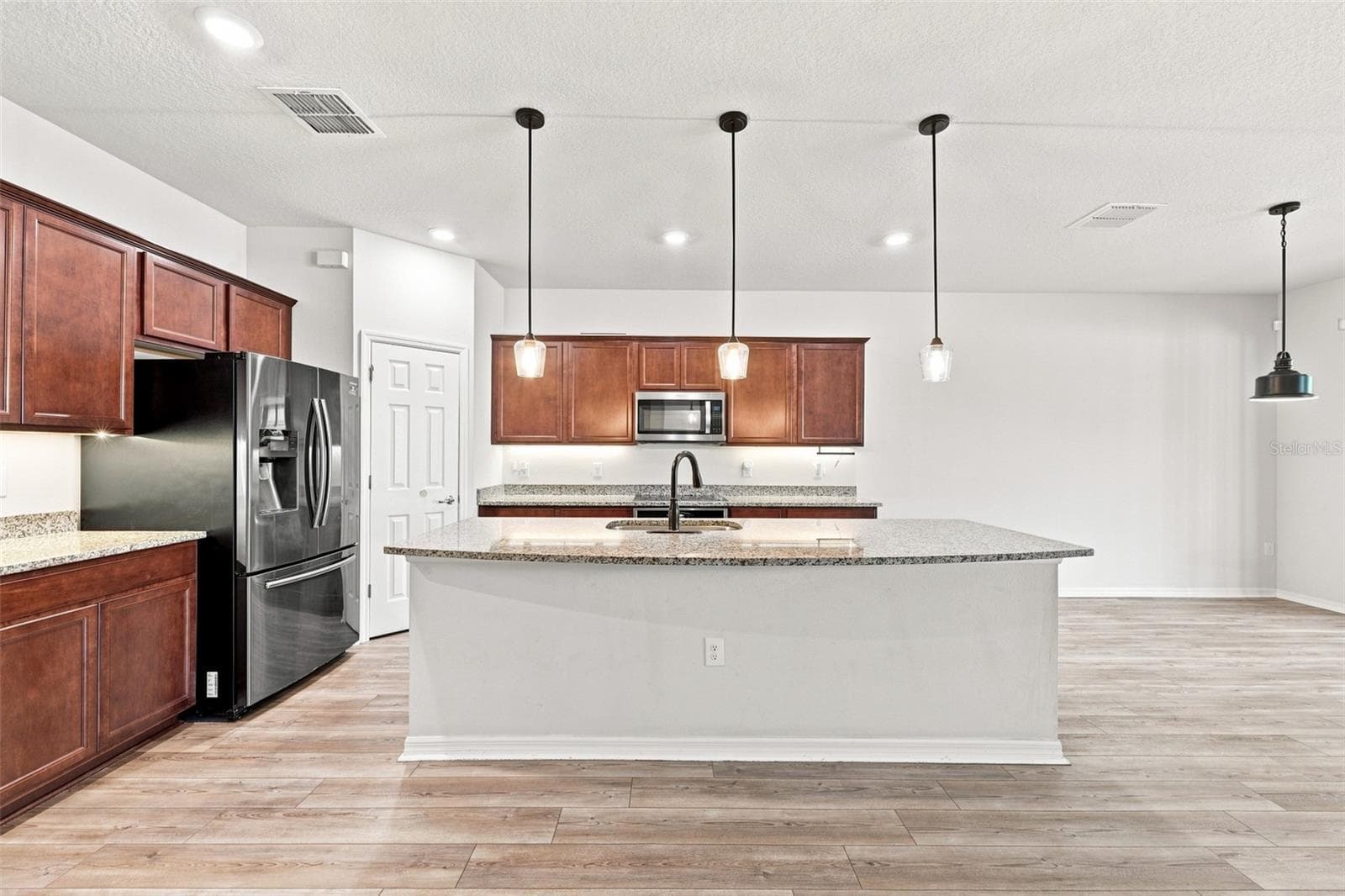 Single Family Residence at 11716 BRIGHTON KNOLL LOOP, RIVERVIEW, photo 12 of 64