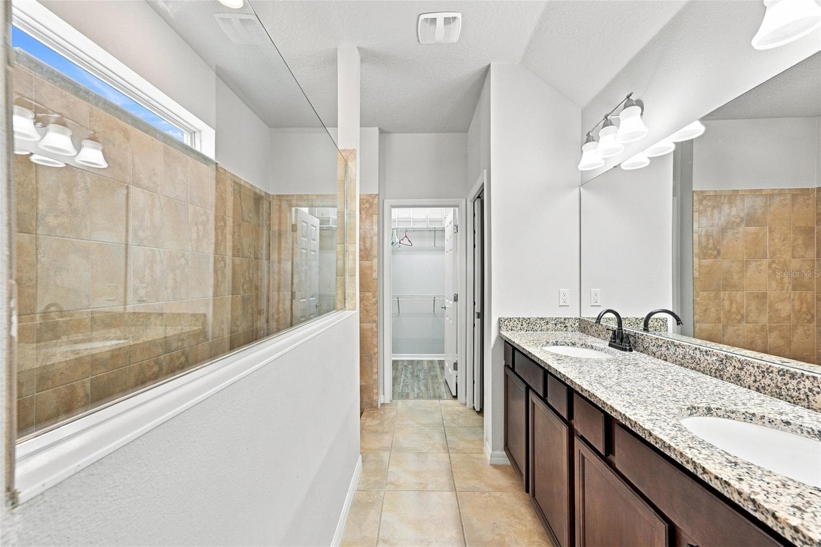 Single Family Residence at 11716 BRIGHTON KNOLL LOOP, RIVERVIEW, photo 23 of 64