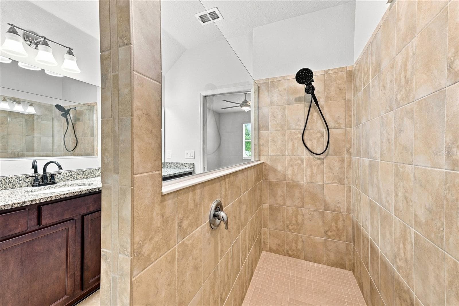 Single Family Residence at 11716 BRIGHTON KNOLL LOOP, RIVERVIEW, photo 25 of 64