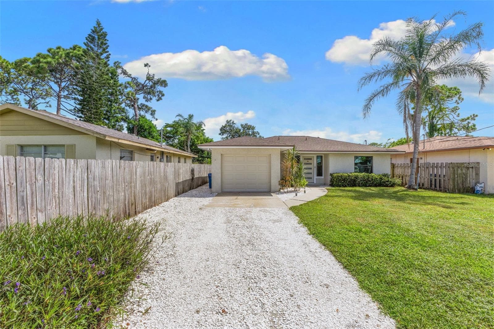 Front Exterior - 1840 RITA ST, SARASOTA