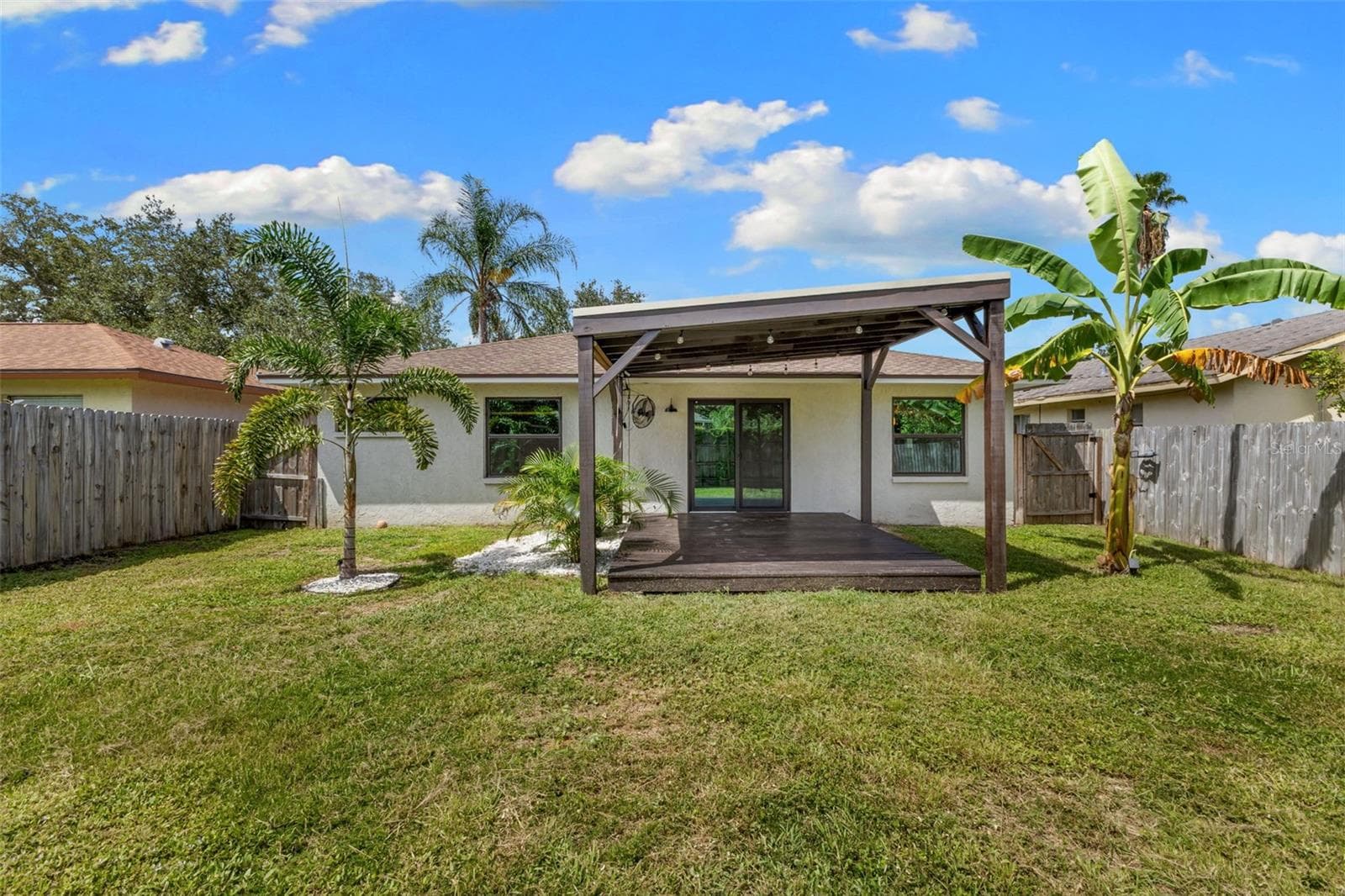 Rear Exterior & Covered Deck - 1840 RITA ST, SARASOTA