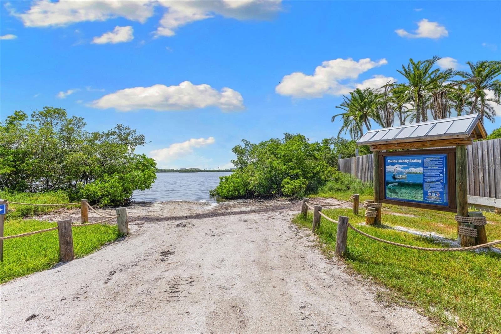 Vamo Park Kayak Launch - 1840 RITA ST, SARASOTA