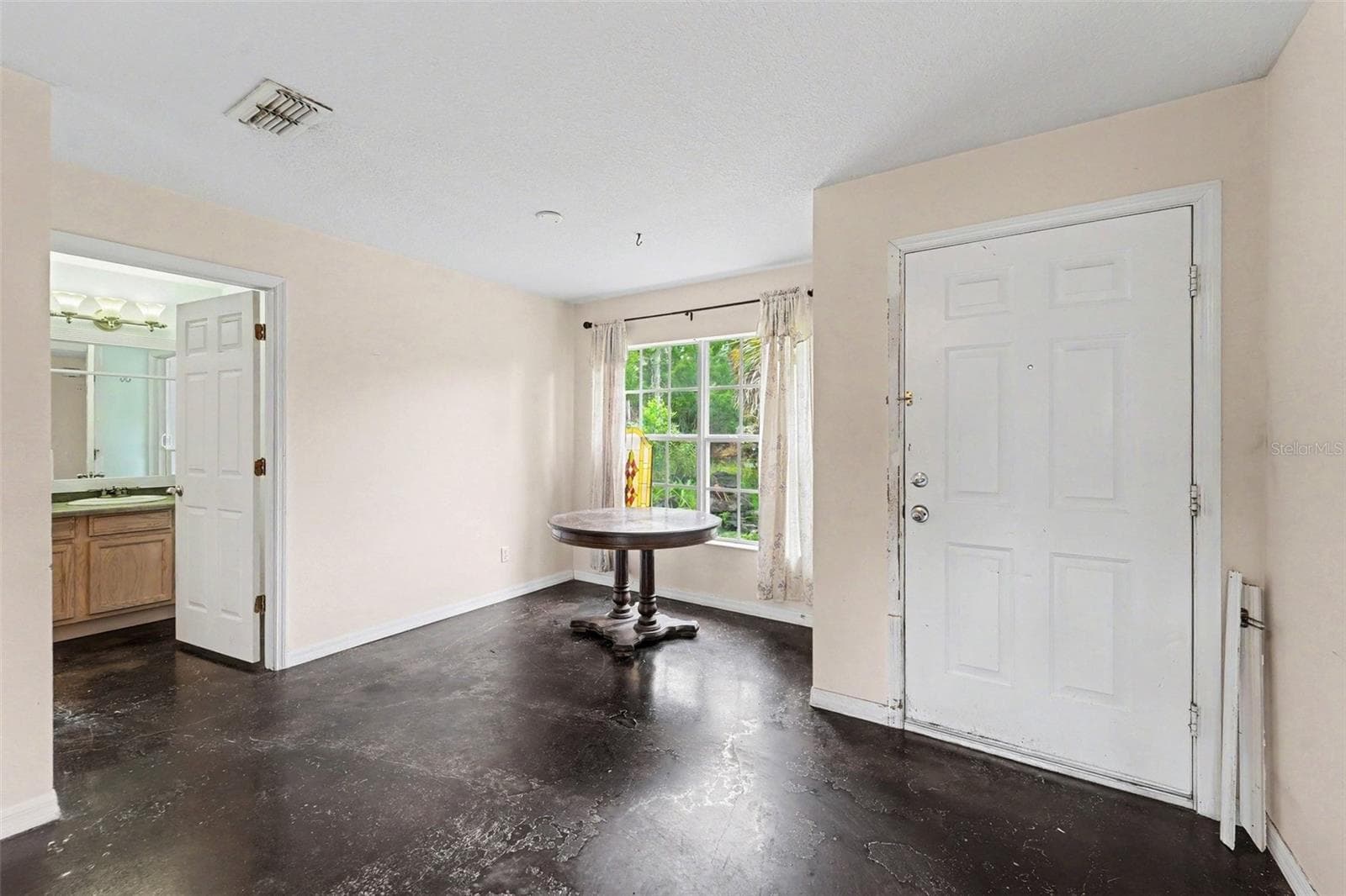 Single Family Residence at 7295 CENTERWOOD AVE, SPRING HILL, photo 3 of 30