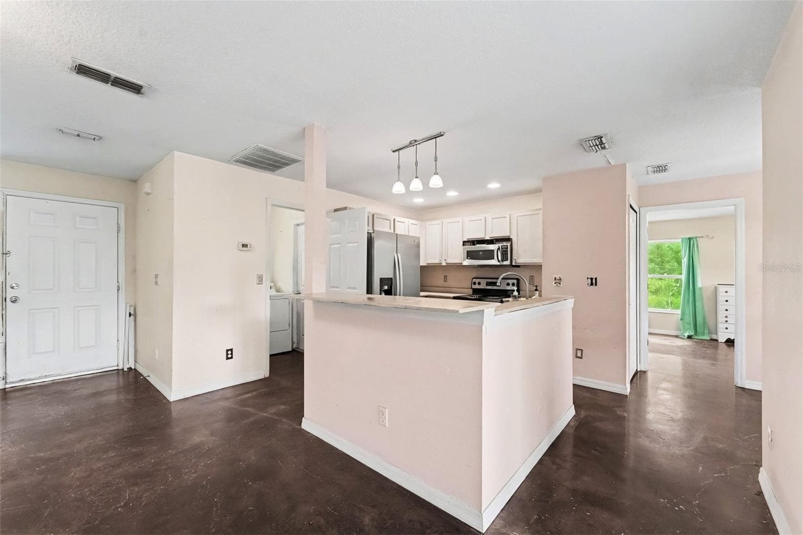Single Family Residence at 7295 CENTERWOOD AVE, SPRING HILL, photo 12 of 30