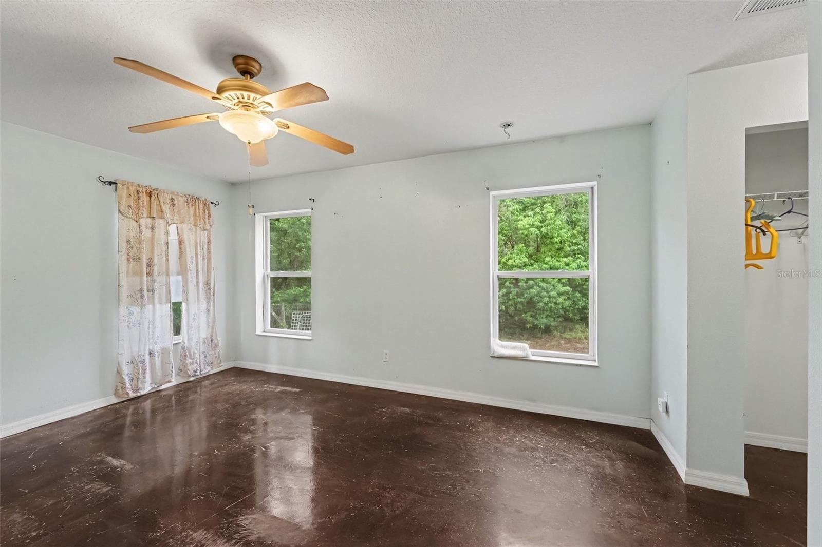 Single Family Residence at 7295 CENTERWOOD AVE, SPRING HILL, photo 18 of 30
