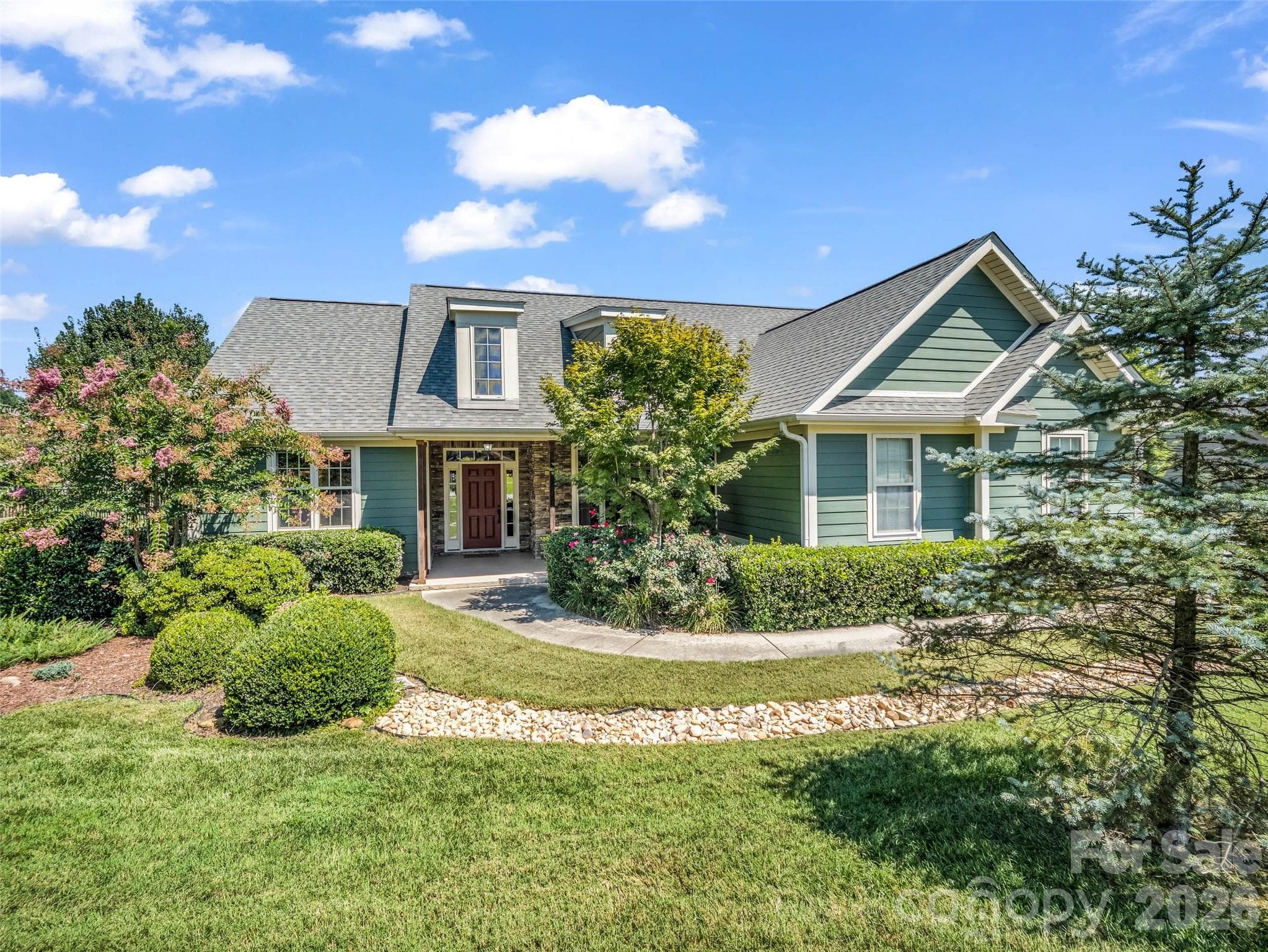 Single Family Residence at Hendersonville, photo 4 of 94