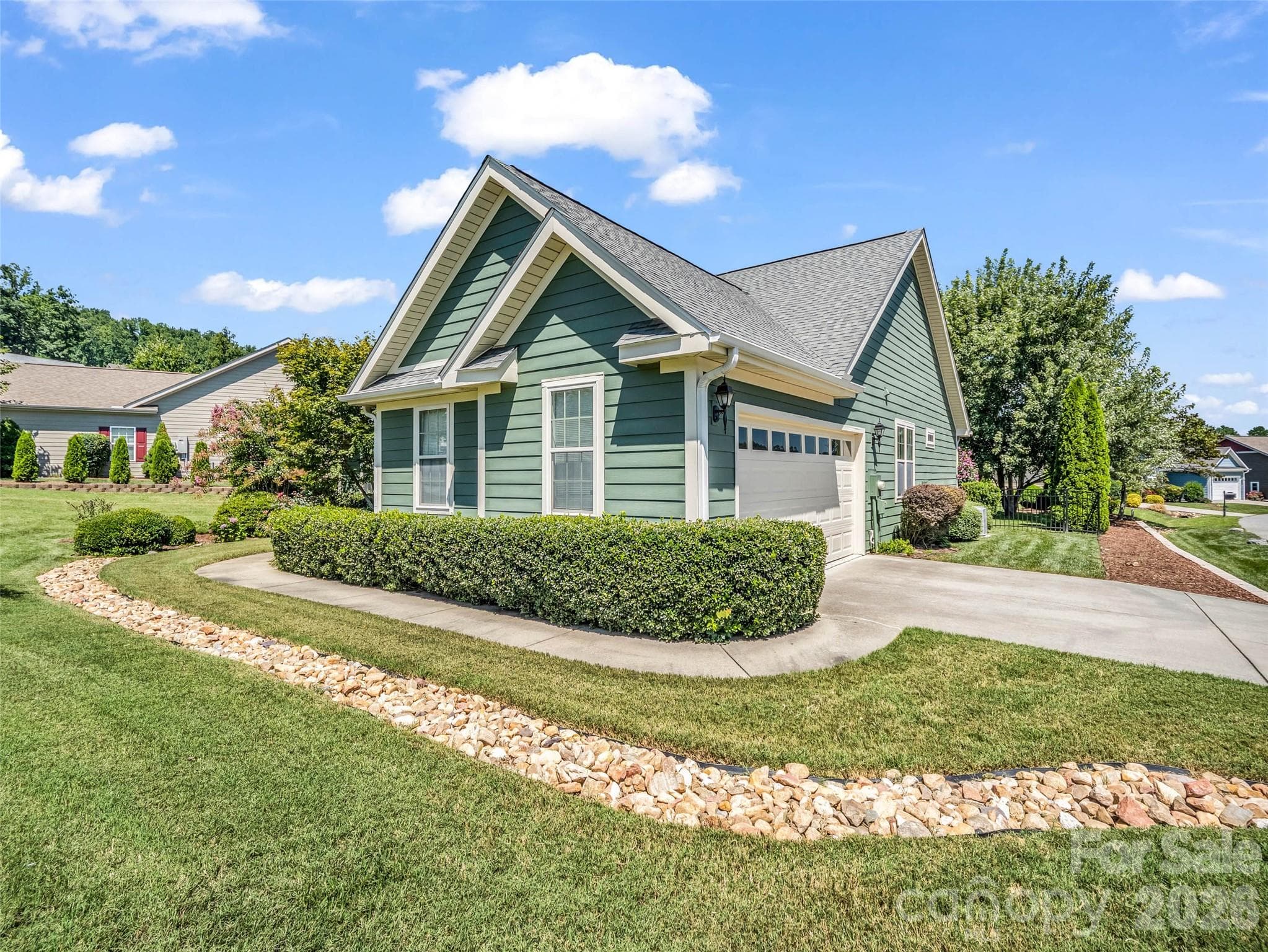 Single Family Residence at Hendersonville, photo 6 of 94
