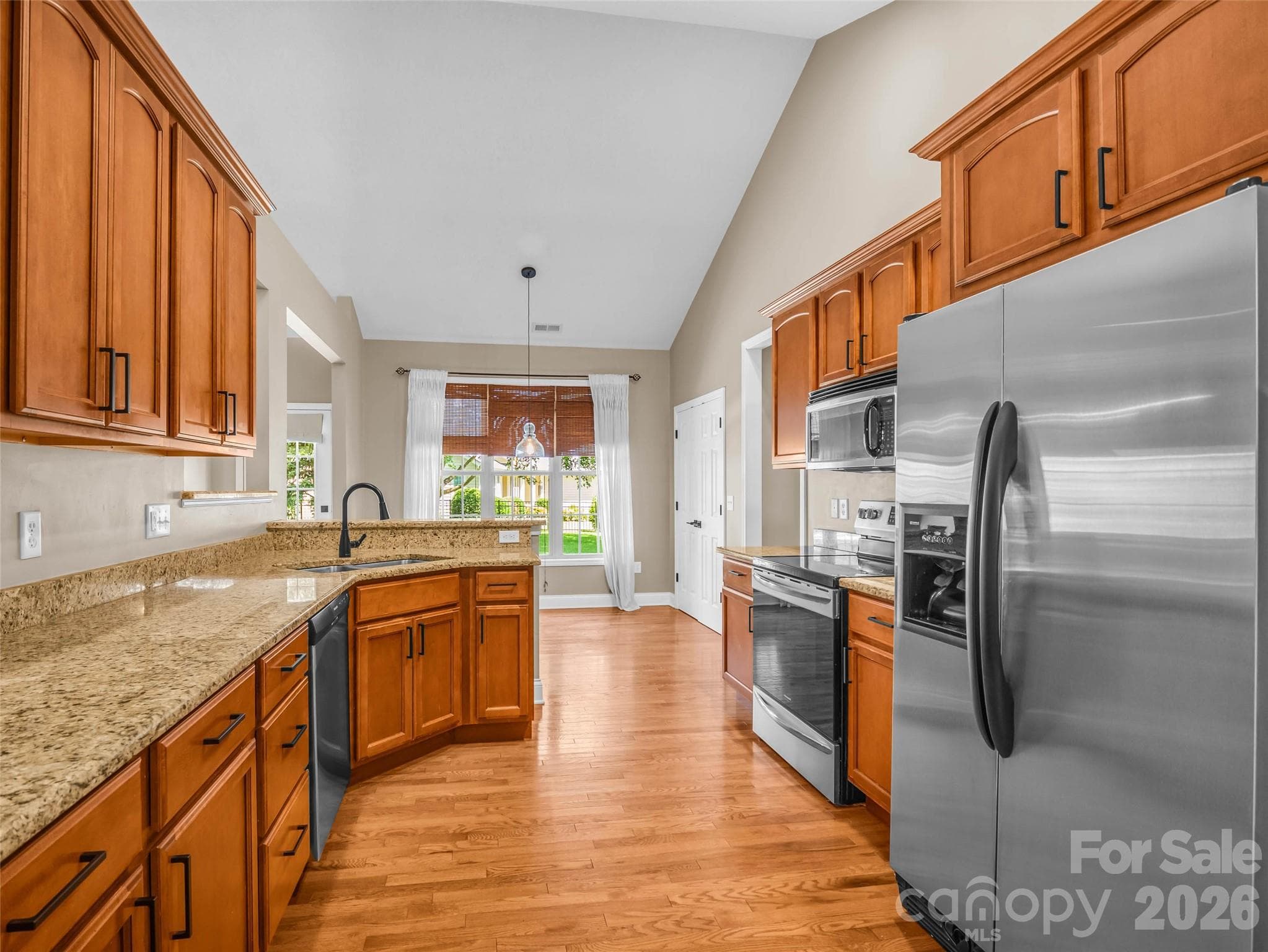 Single Family Residence at 17 Black Iron Lane, Hendersonville, photo 16 of 44