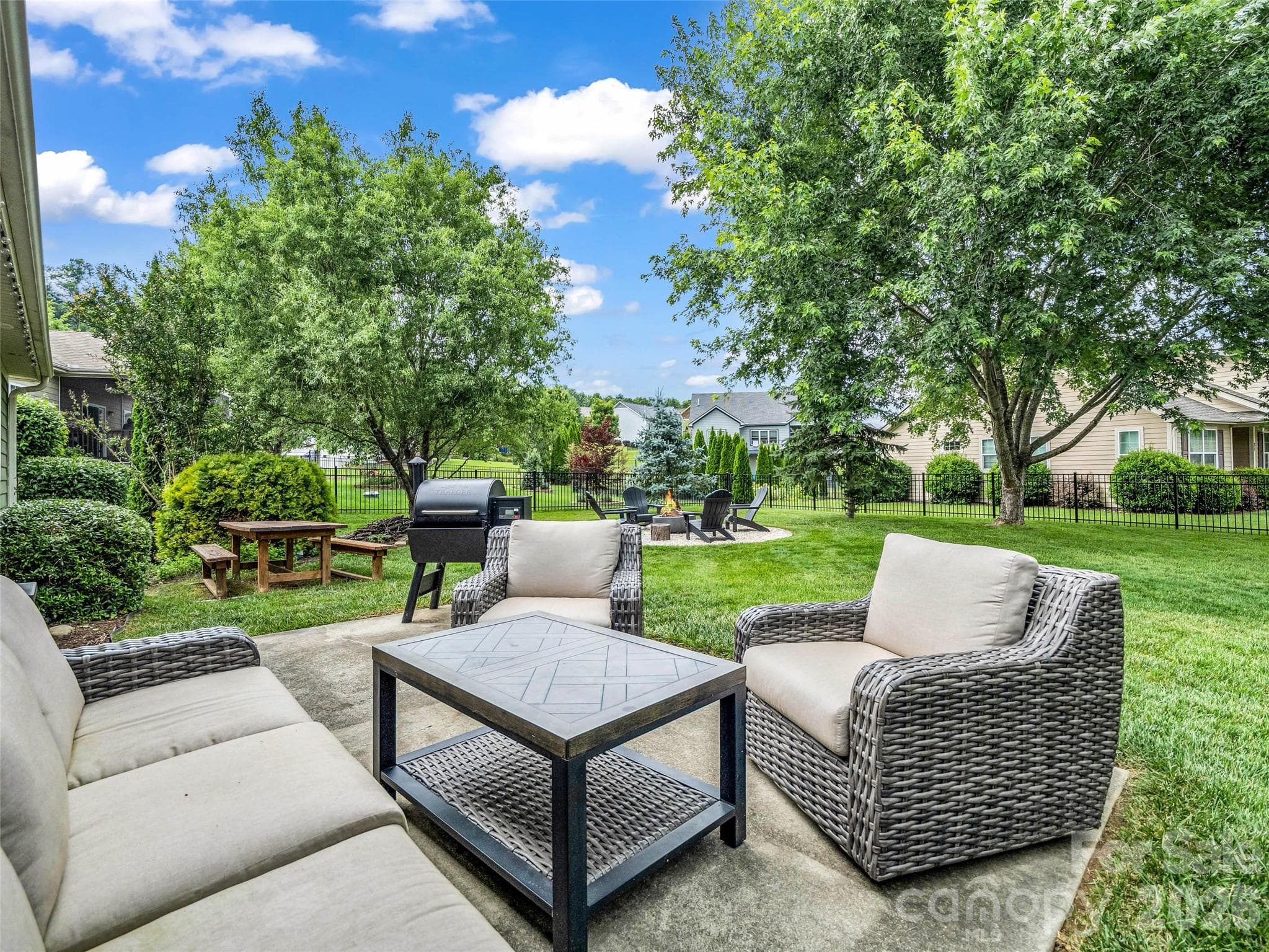 Single Family Residence at 17 Black Iron Lane, Hendersonville, photo 35 of 44