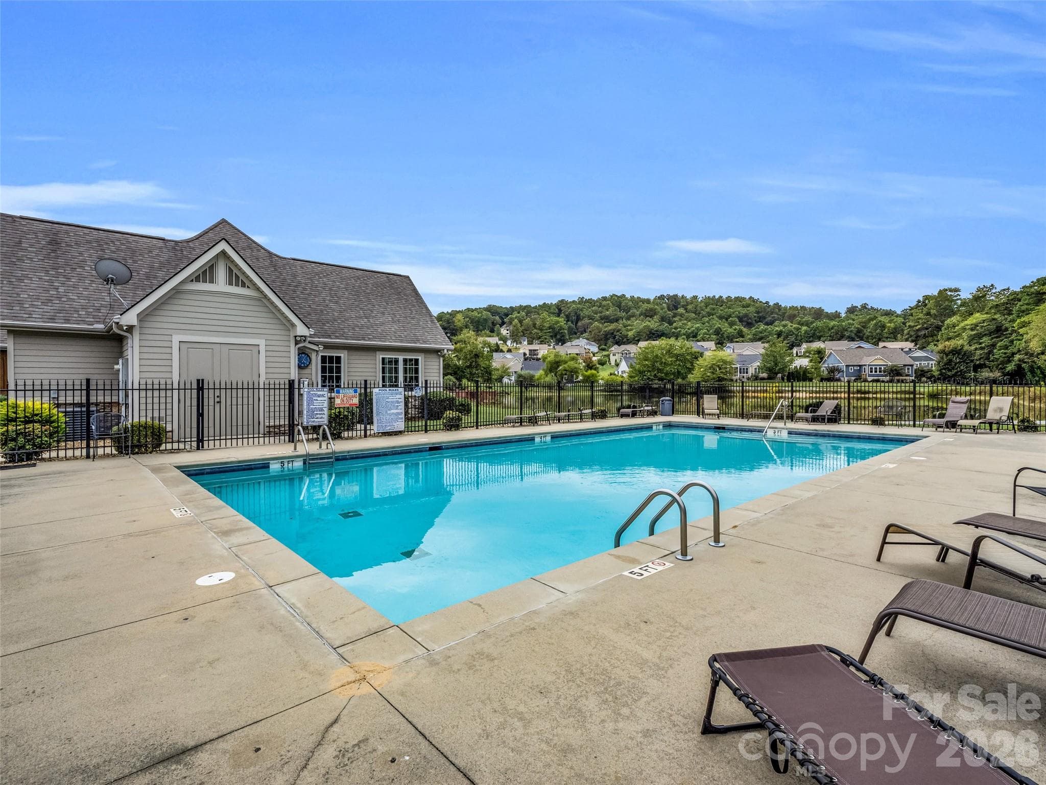 Single Family Residence at 17 Black Iron Lane, Hendersonville, photo 40 of 44