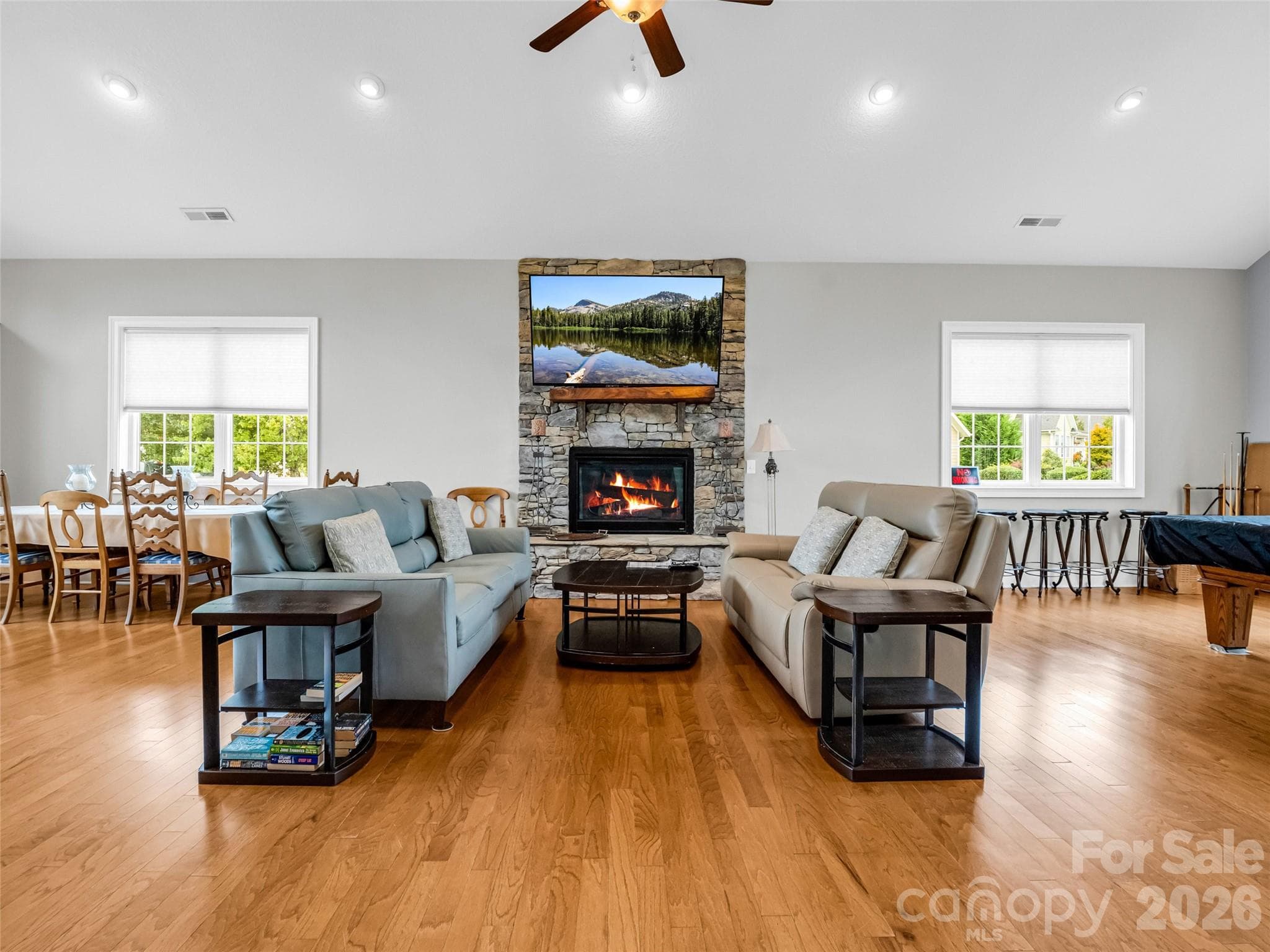 Single Family Residence at 17 Black Iron Lane, Hendersonville, photo 41 of 44