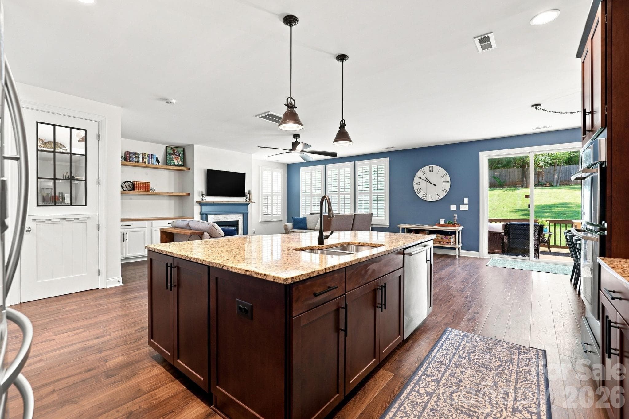 Single Family Residence at 208 South Fork Lane, Belmont, photo 10 of 48