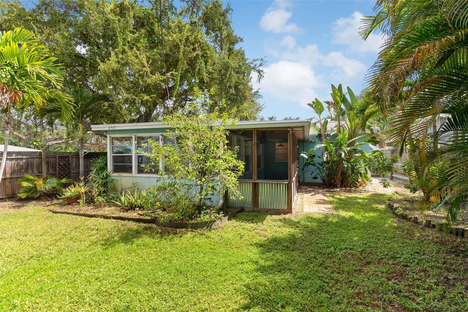 Single Family Residence at 4501 26TH AVE S, ST PETERSBURG, photo 26 of 36