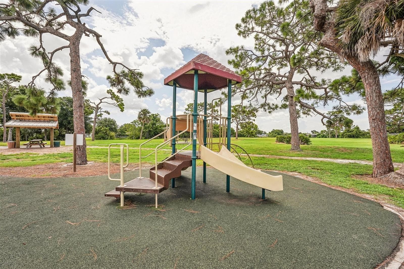 Single Family Residence at 365 SHAMROCK BLVD, VENICE, photo 61 of 64