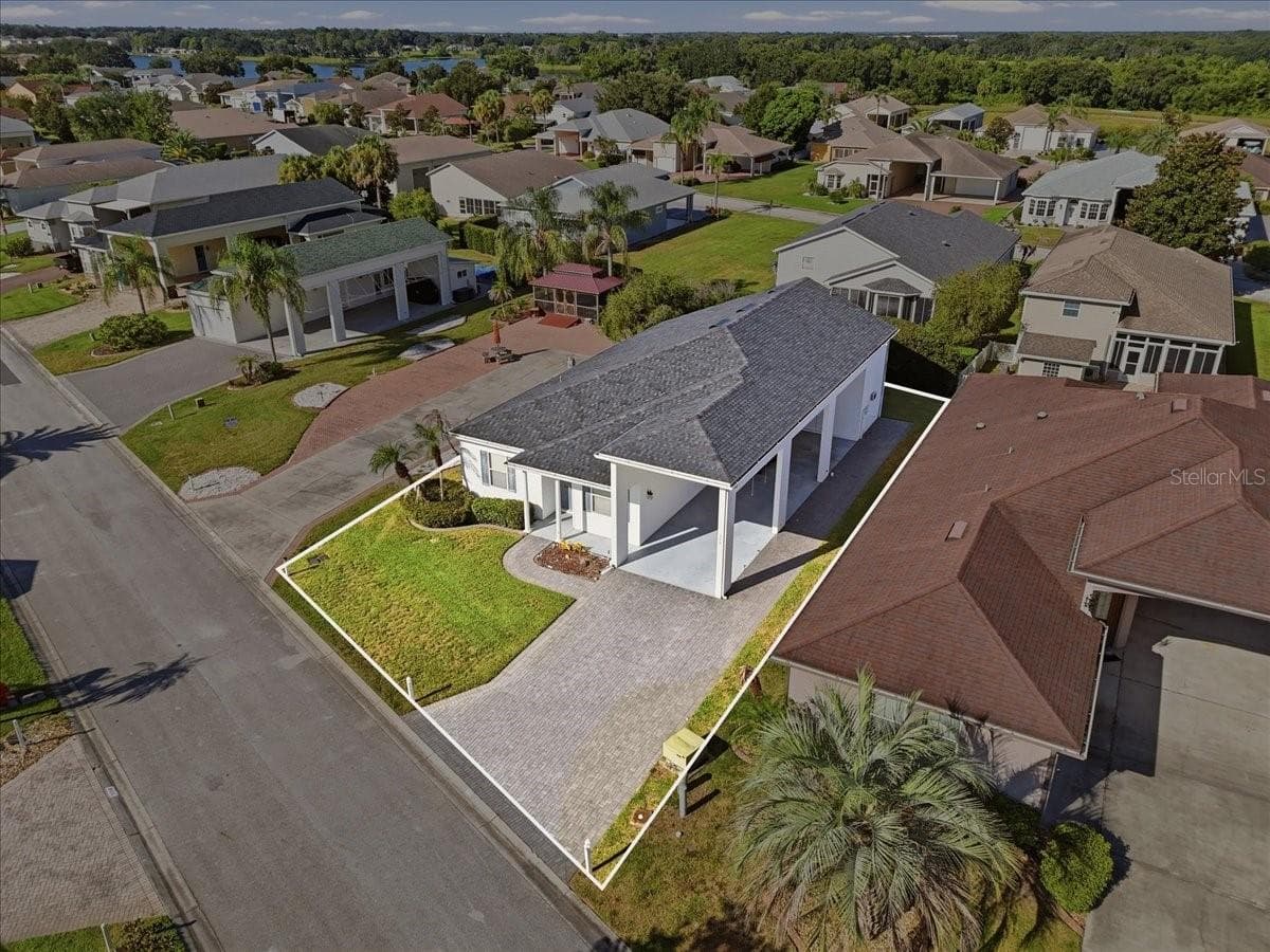 Single Family Residence at 328 MOTORCOACH DR S, POLK CITY, photo 10 of 43