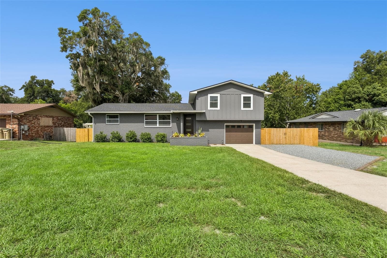 33241 FAIRWAY RD