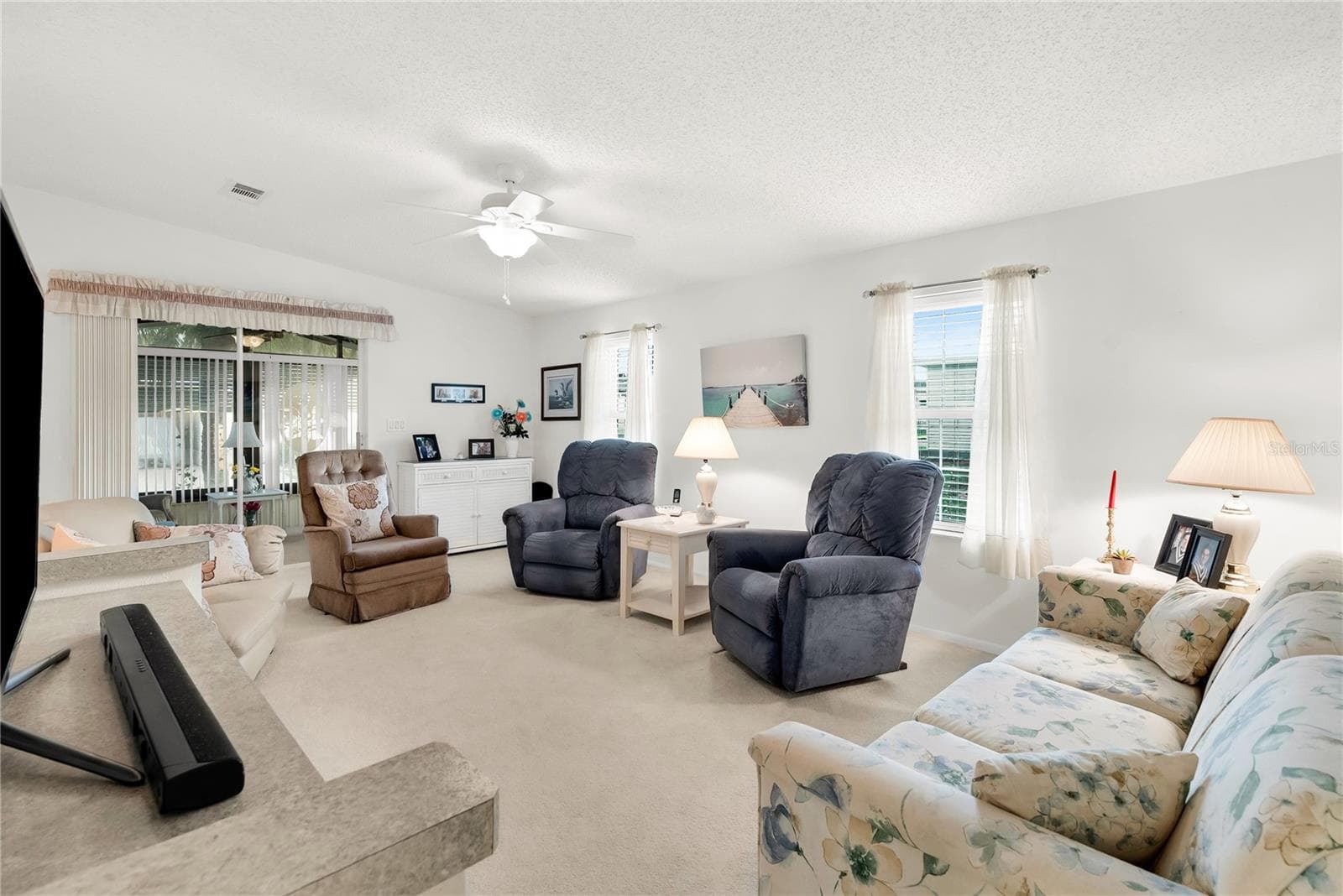 Manufactured Home at 222 SUE AVE, DAVENPORT, photo 17 of 33