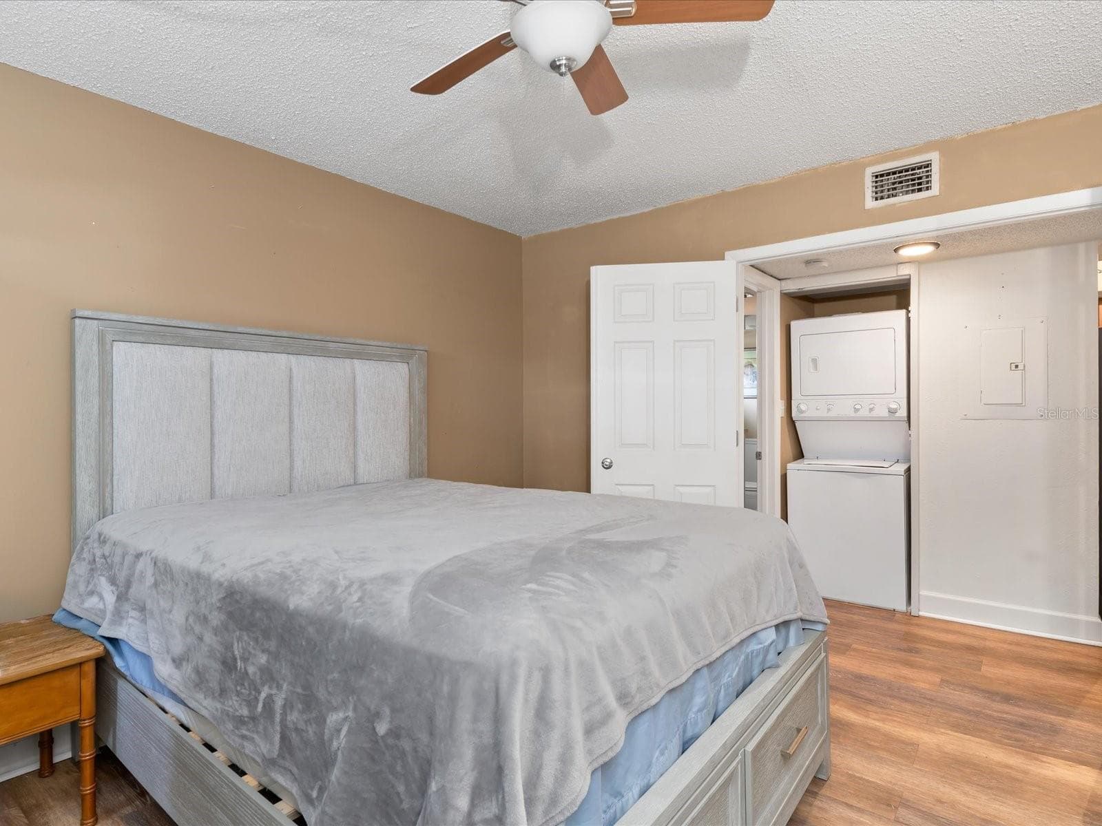 Condominium at 19505 QUESADA AVE #107, PORT CHARLOTTE, photo 16 of 43