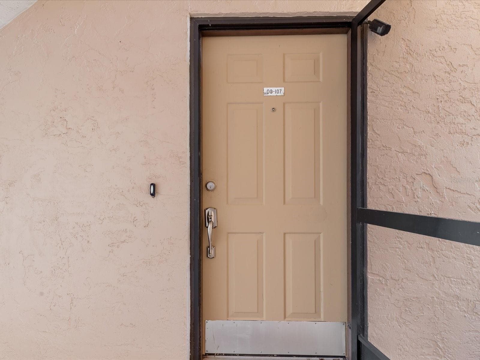 Condominium at 19505 QUESADA AVE #107, PORT CHARLOTTE, photo 20 of 43