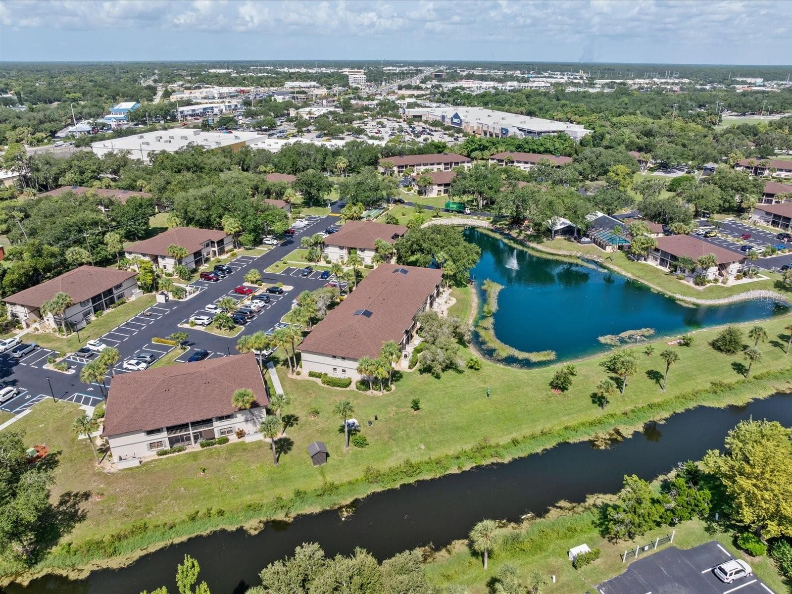 Condominium at 19505 QUESADA AVE #107, PORT CHARLOTTE, photo 31 of 43