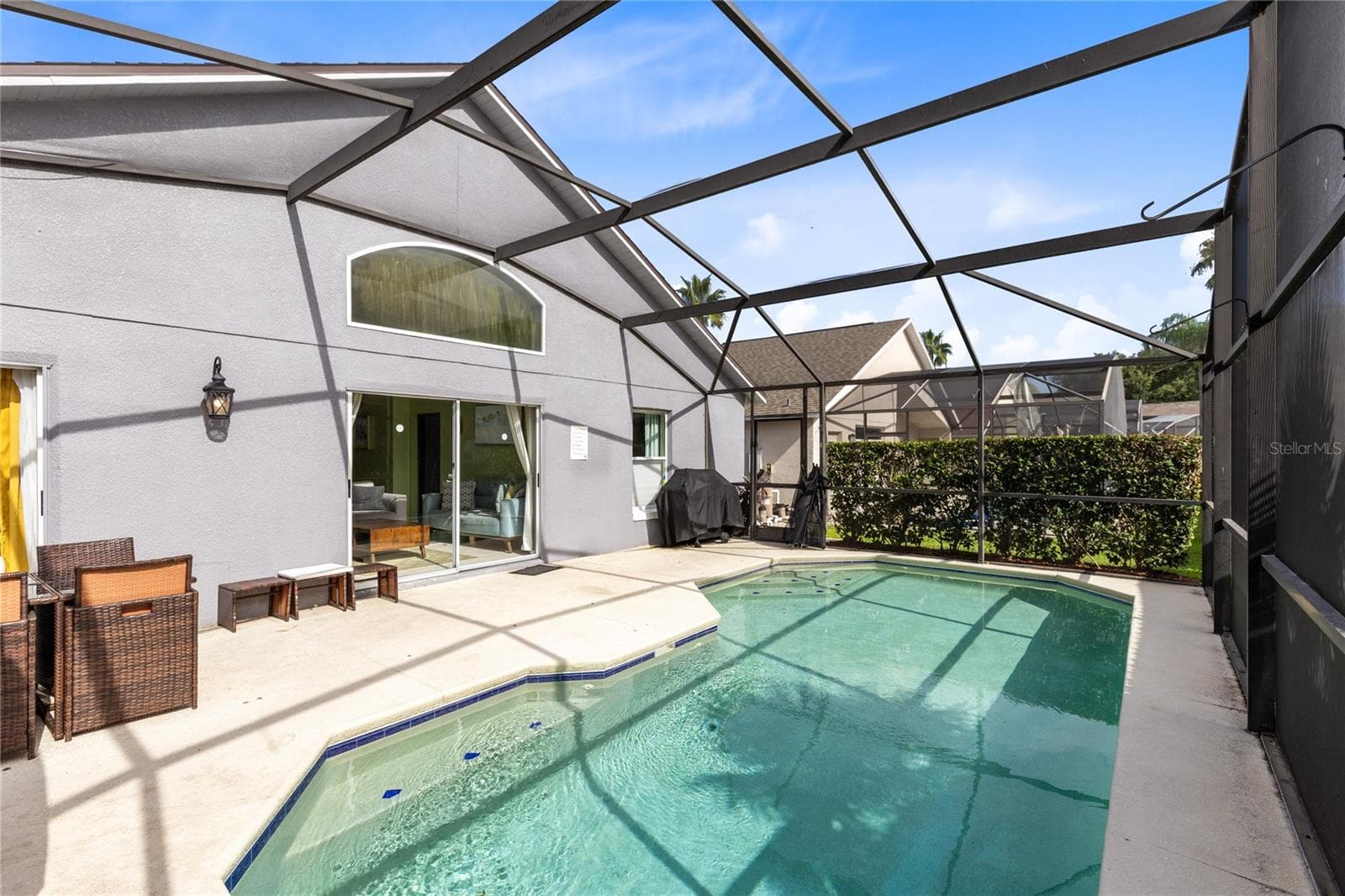 Single Family Residence at 915 LAKE BERKLEY DR, KISSIMMEE, photo 3 of 35