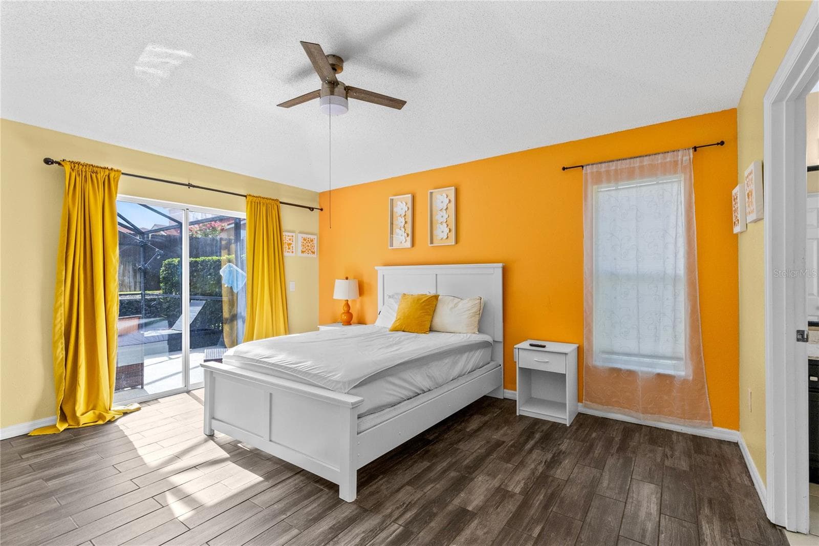 Primary Suite. - 915 LAKE BERKLEY DR, KISSIMMEE