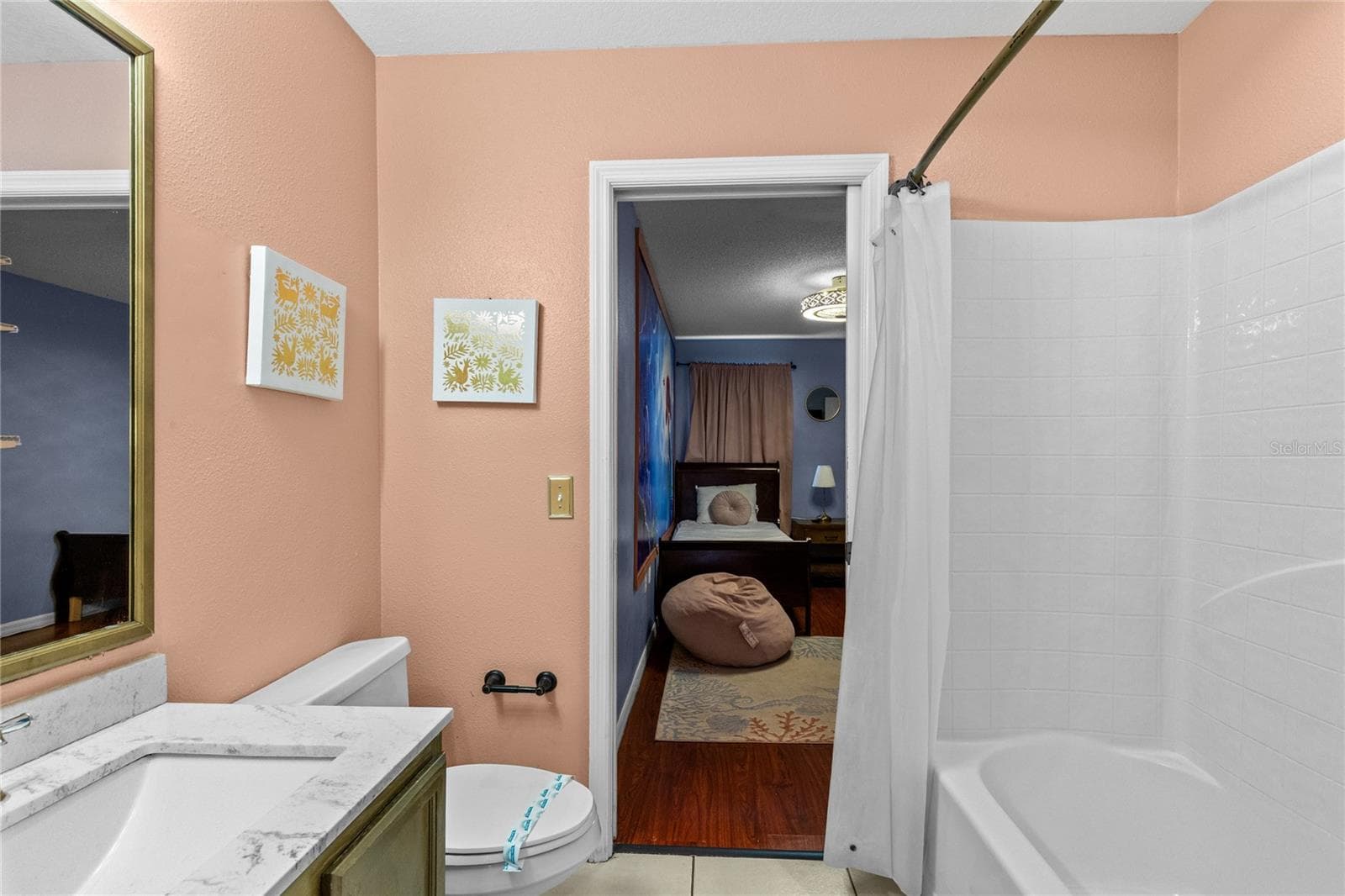 Full bath 3. - 915 LAKE BERKLEY DR, KISSIMMEE