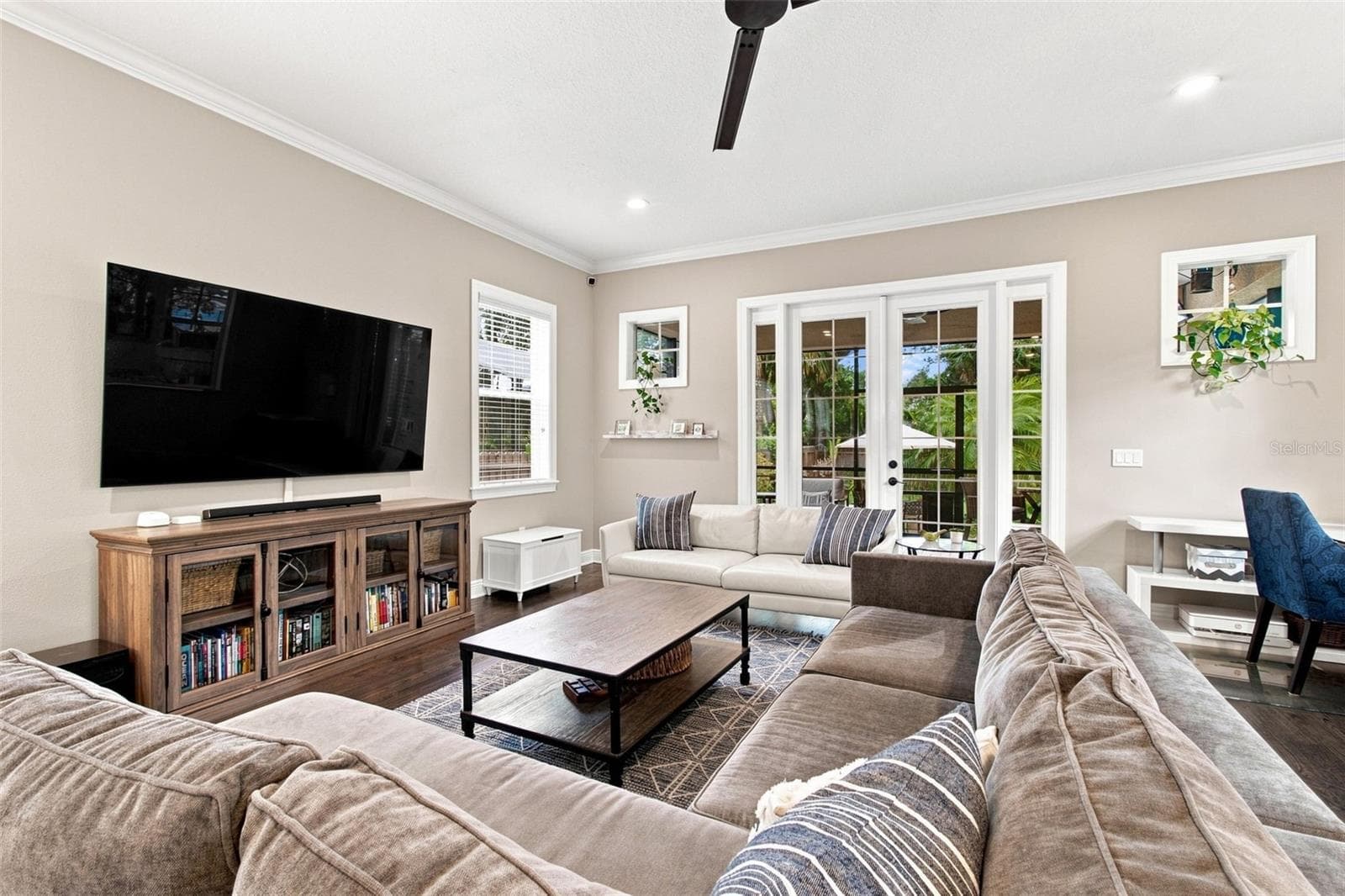 Single Family Residence at 6116 S 4TH ST, TAMPA, photo 12 of 68