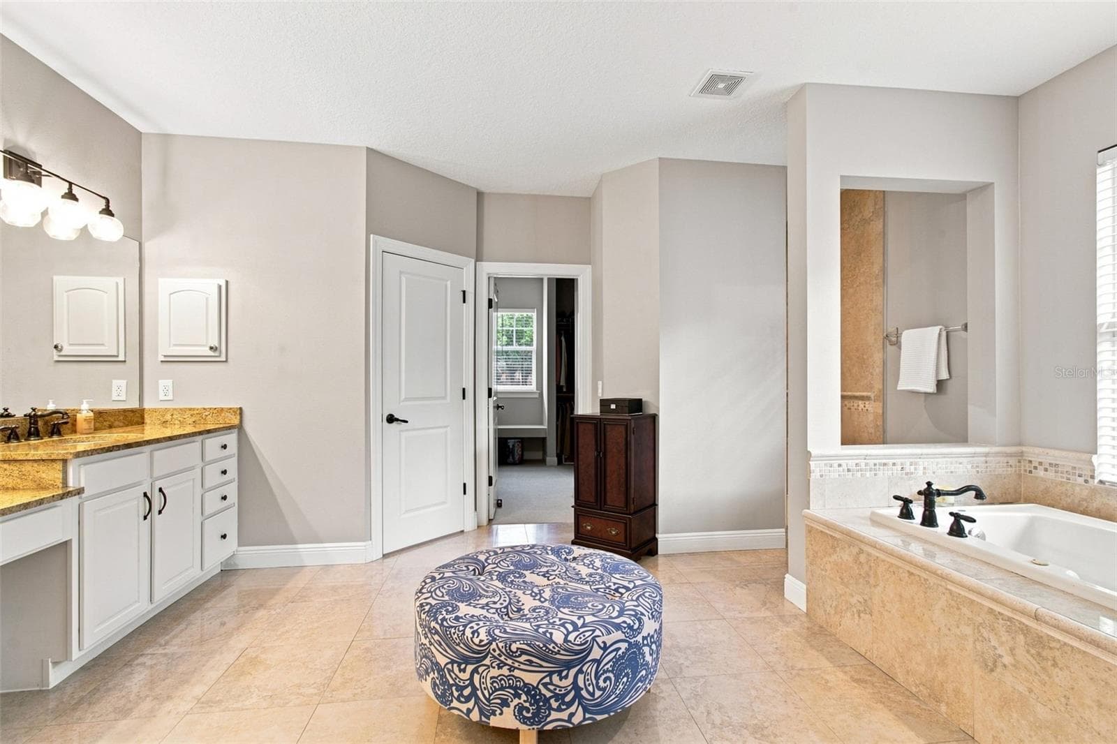 Master Bath - 6116 S 4TH ST, TAMPA