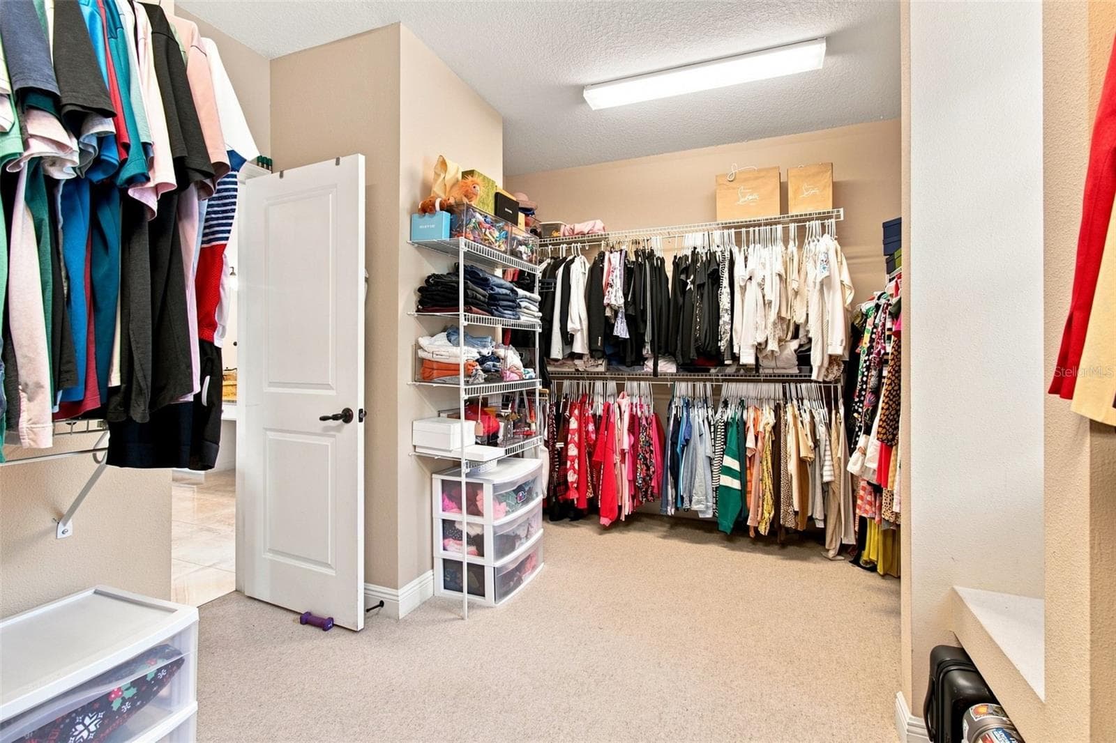 Master Closet - 6116 S 4TH ST, TAMPA