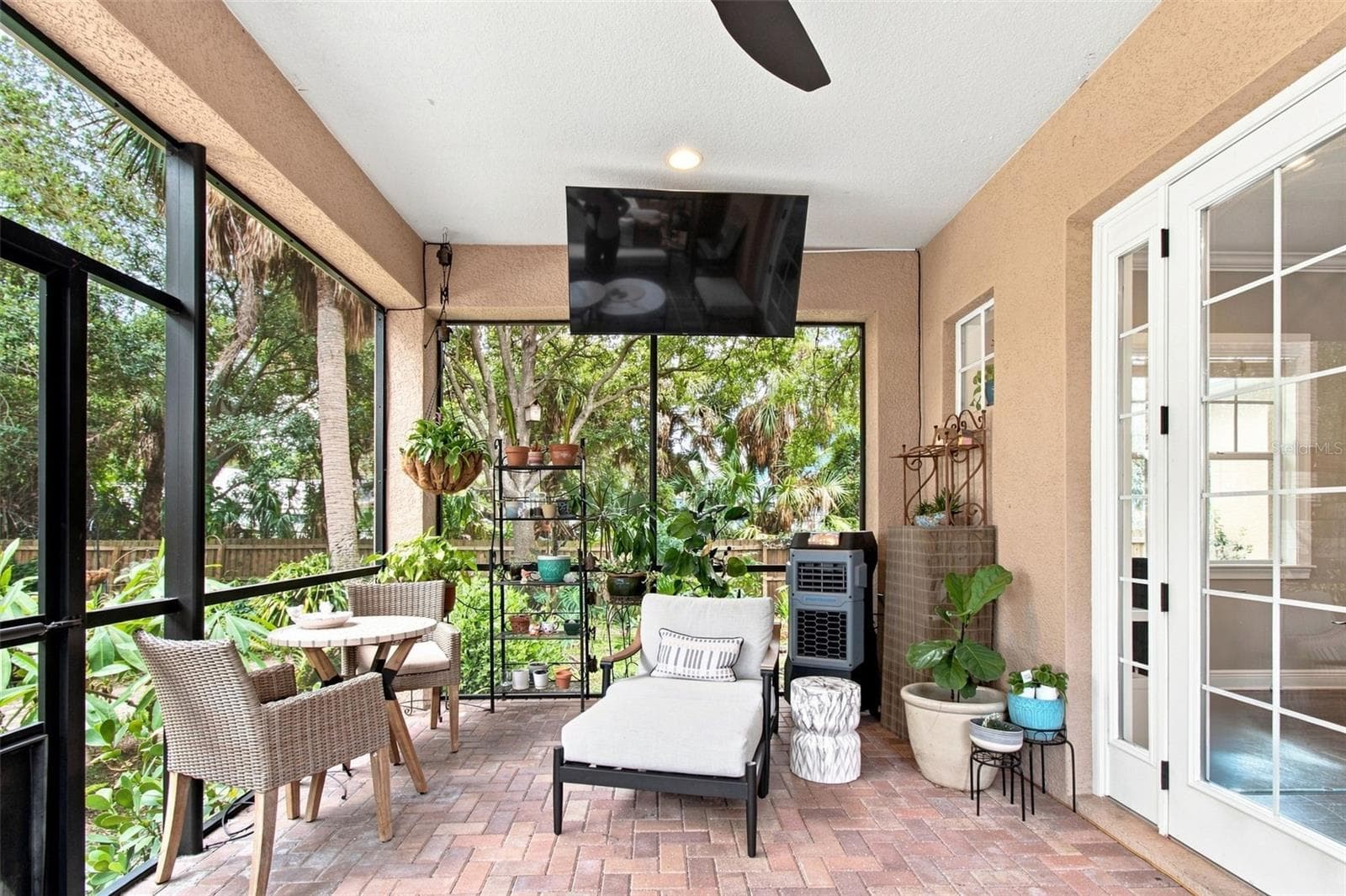 Single Family Residence at 6116 S 4TH ST, TAMPA, photo 63 of 68