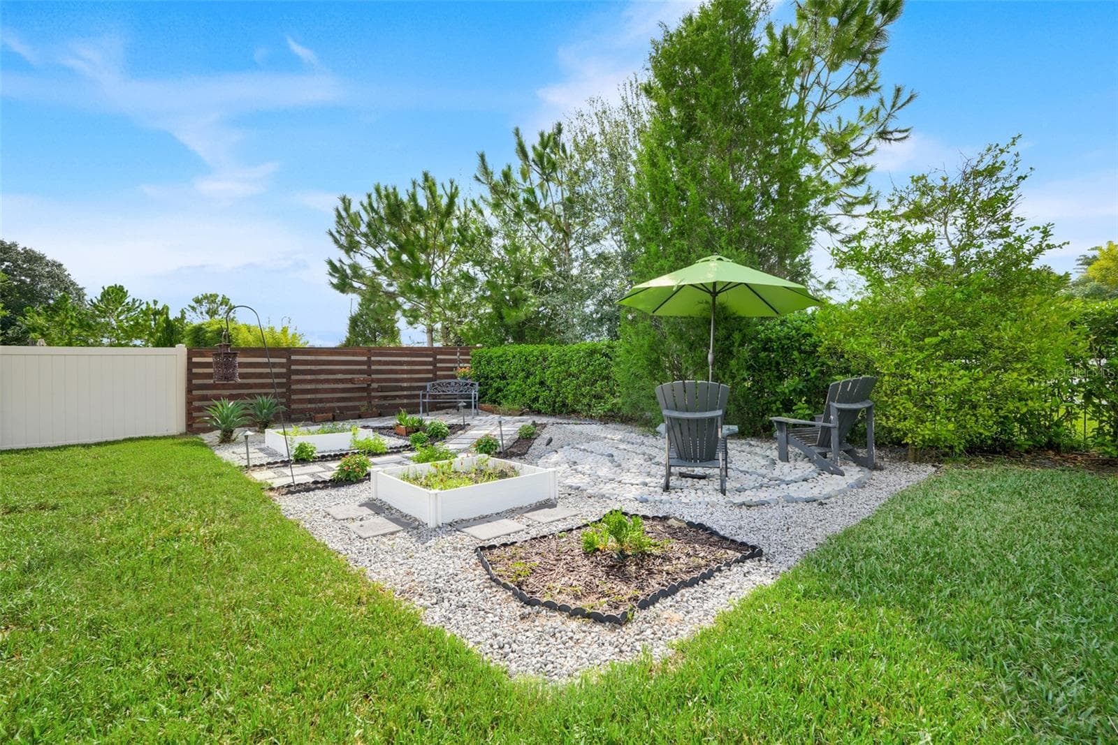 Bespoke Garden - 1750 STANDING ROCK CIR, WINTER GARDEN