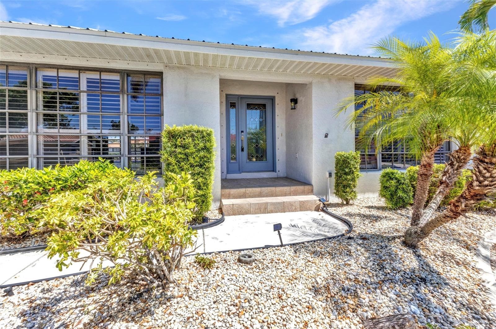 Single Family Residence at 2718 SAINT THOMAS DR, PUNTA GORDA, photo 4 of 74