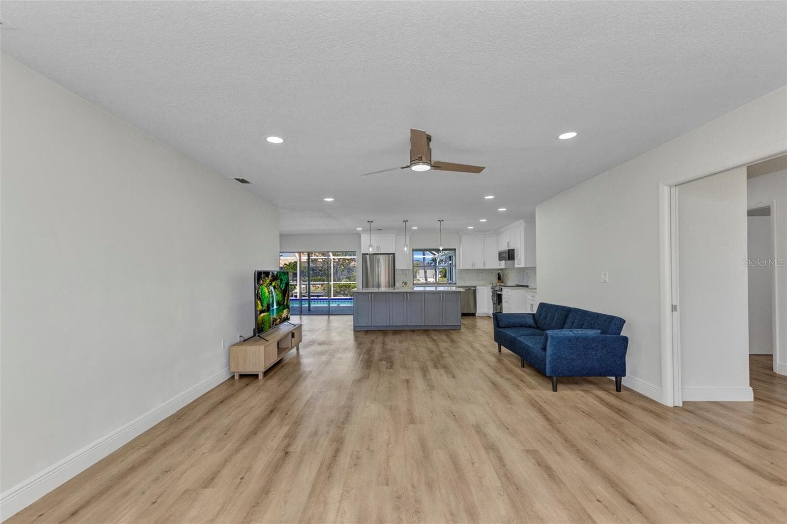 Single Family Residence at 2718 SAINT THOMAS DR, PUNTA GORDA, photo 10 of 74