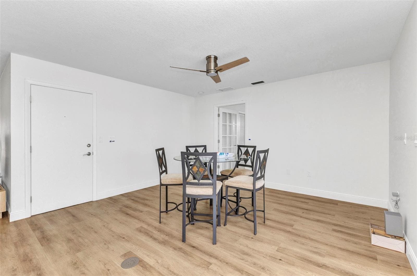 Single Family Residence at 2718 SAINT THOMAS DR, PUNTA GORDA, photo 21 of 74