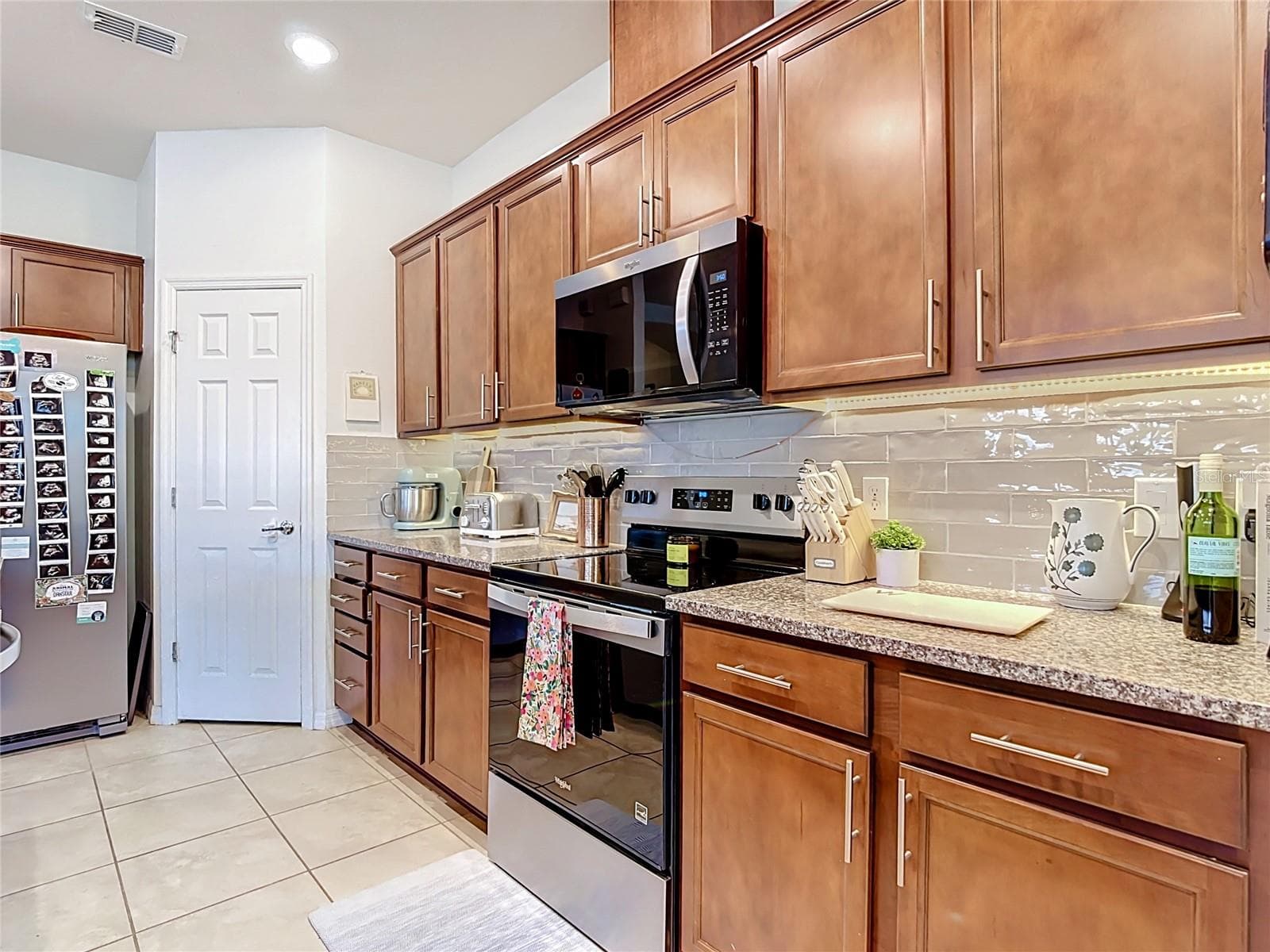 Single Family Residence at 2892 MATERA DR, ST CLOUD, photo 14 of 36