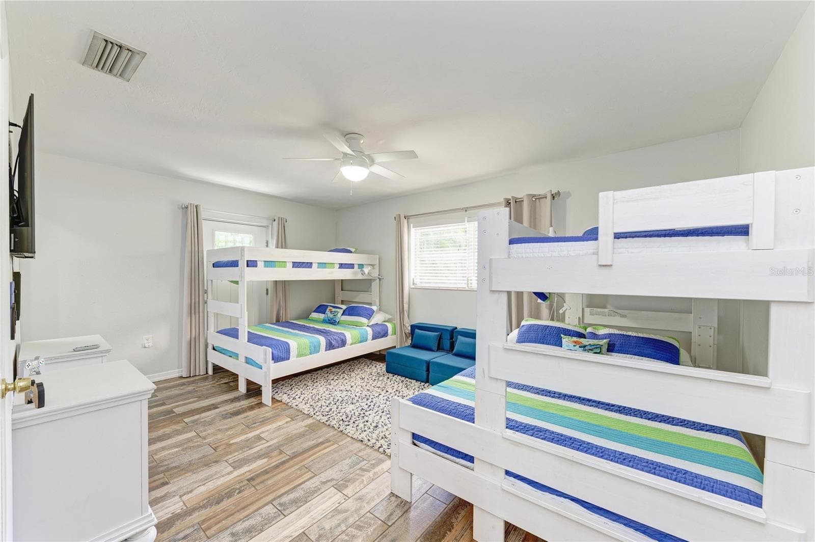 Bunkroom - 1214 21ST ST W, BRADENTON